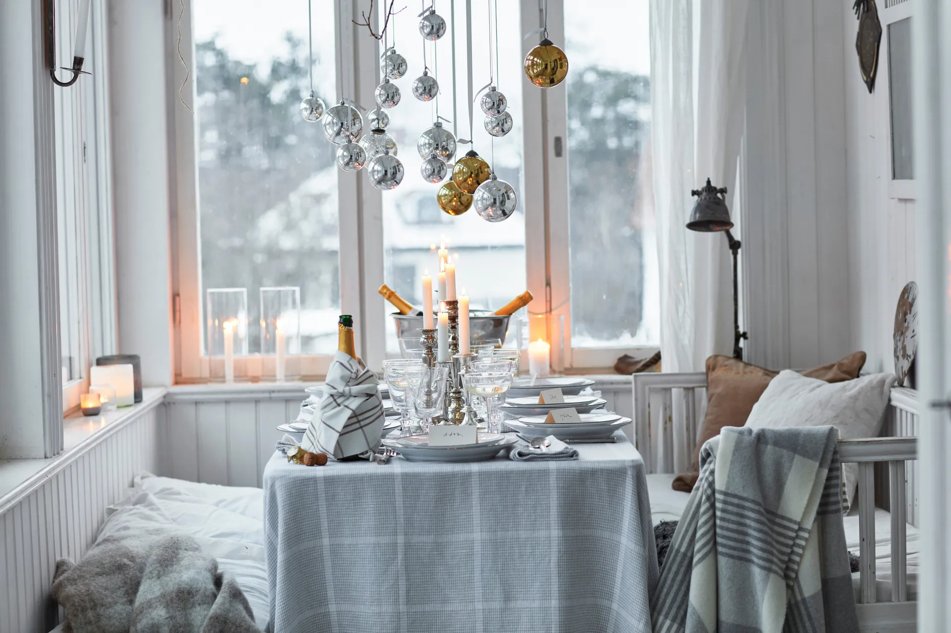 Pepita Check Cotton Linen tablecloth 150x350 εκ, Λευκό-ανοιχτό γκρι Lexington