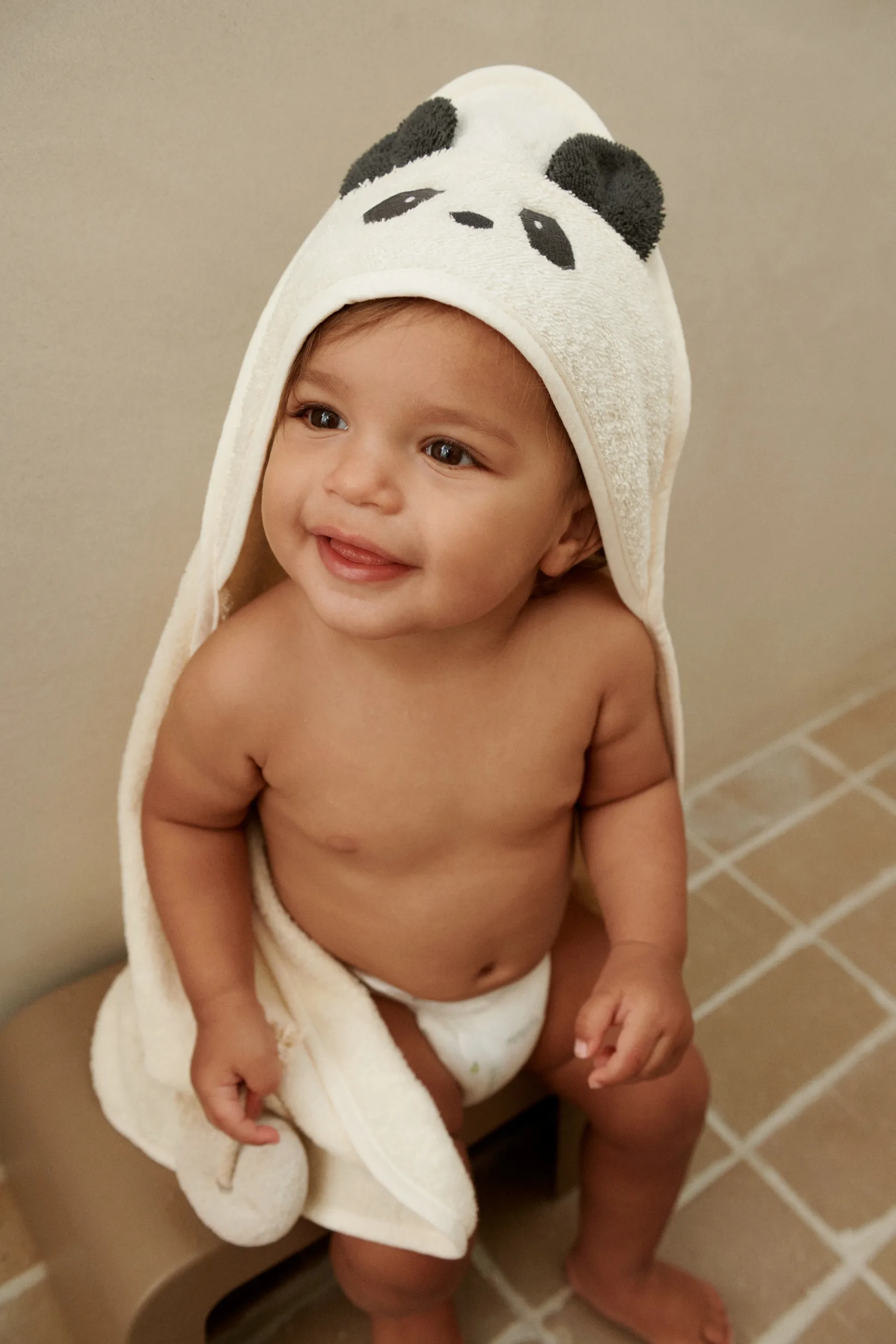 Albert πετσέτα μπάνιου με κουκούλα 70x70 εκ., Panda creme de la creme Liewood