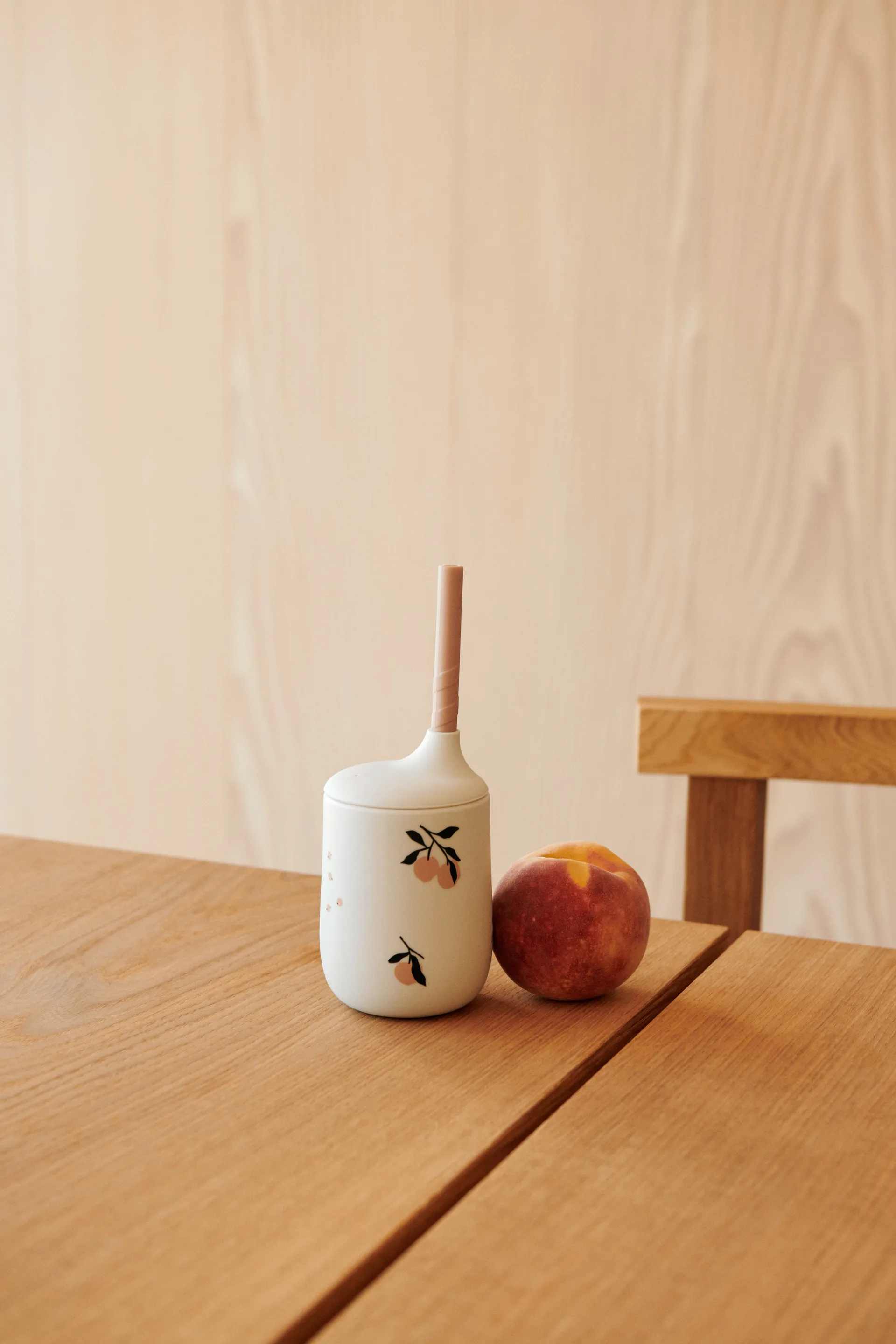 Ellis printed sippy cup κύπελλο με καλαμάκι 23 cl, Peach-Sea shell mix Liewood