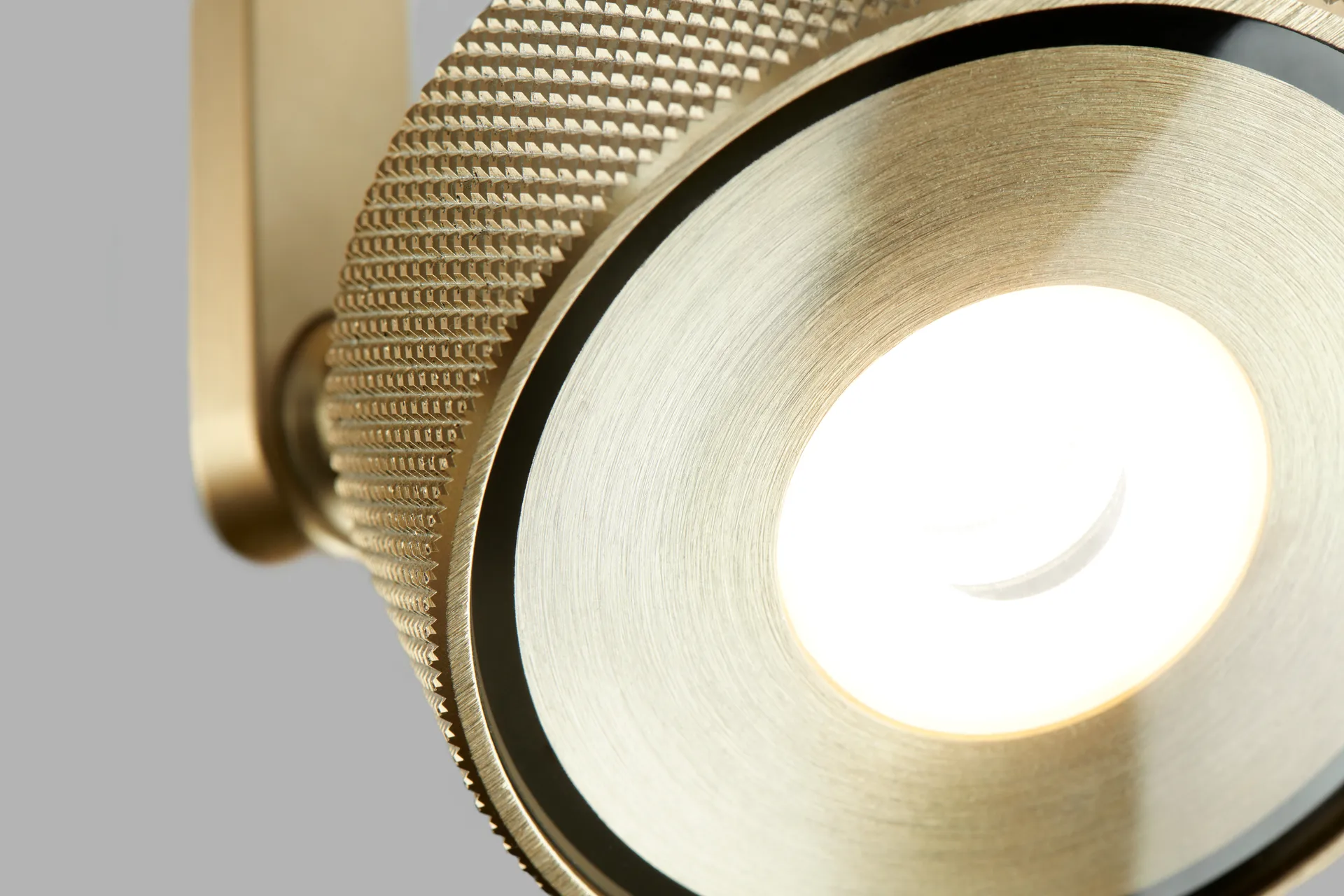 Cosmo C1 πλαφονιέρα switch tune, Brass Light-Point