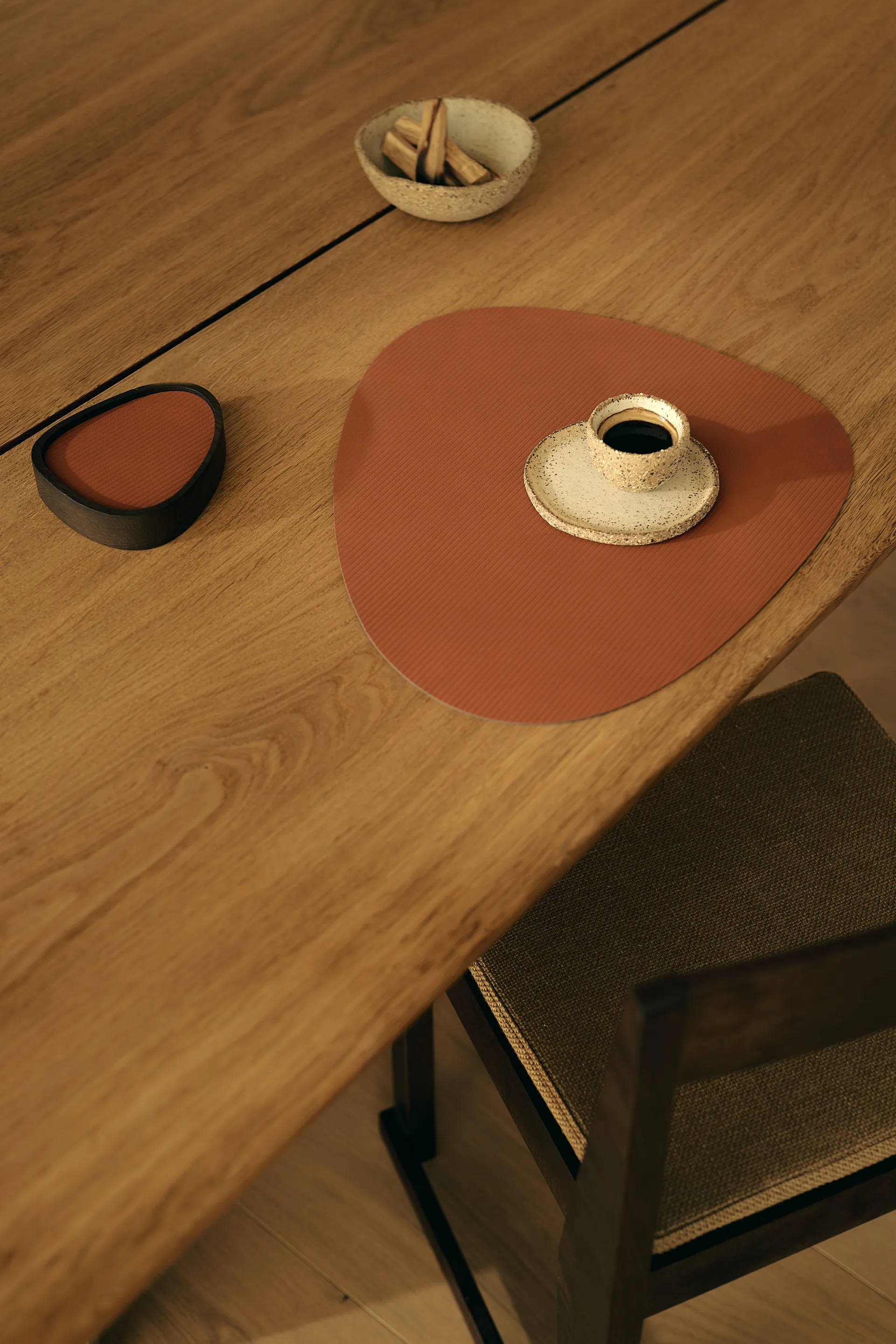 Corduroy σουβέρ curve, Rust LIND DNA