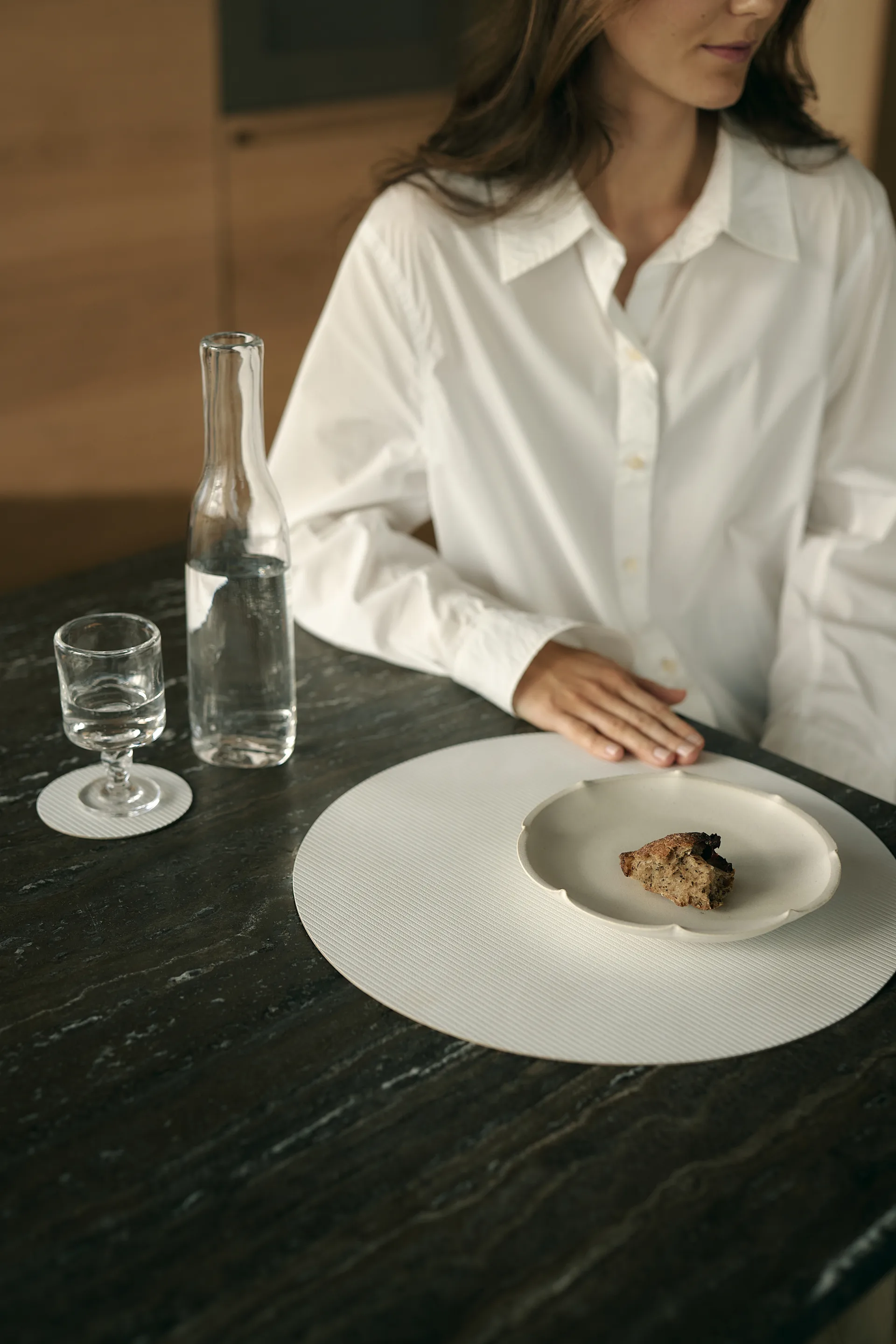 Corduroy σουπλα τραπεζιού, Pure white, circle, L LIND DNA