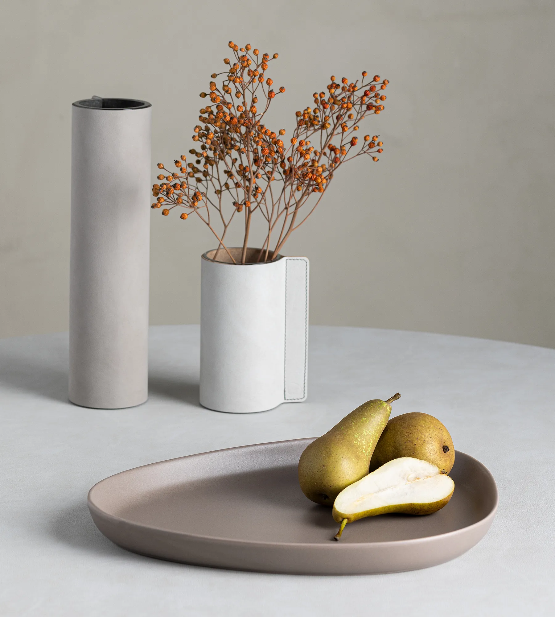 Curve μεγάλος δίσκος ψευδοπορσελάνης 30x35 cm, Θερμό Γκρι LIND DNA