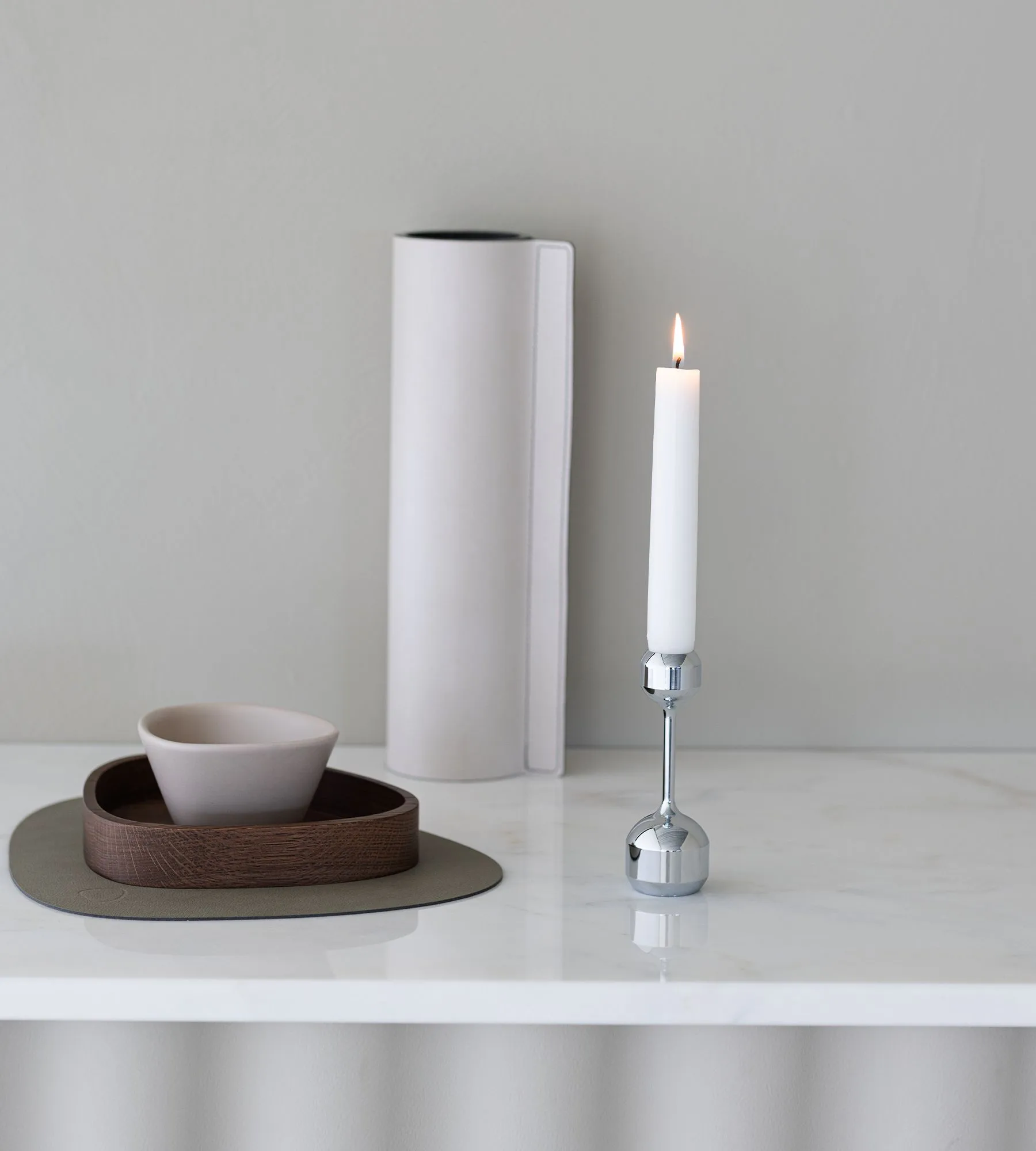 Κηροπήγιο Silhouette 120, Chrome LIND DNA