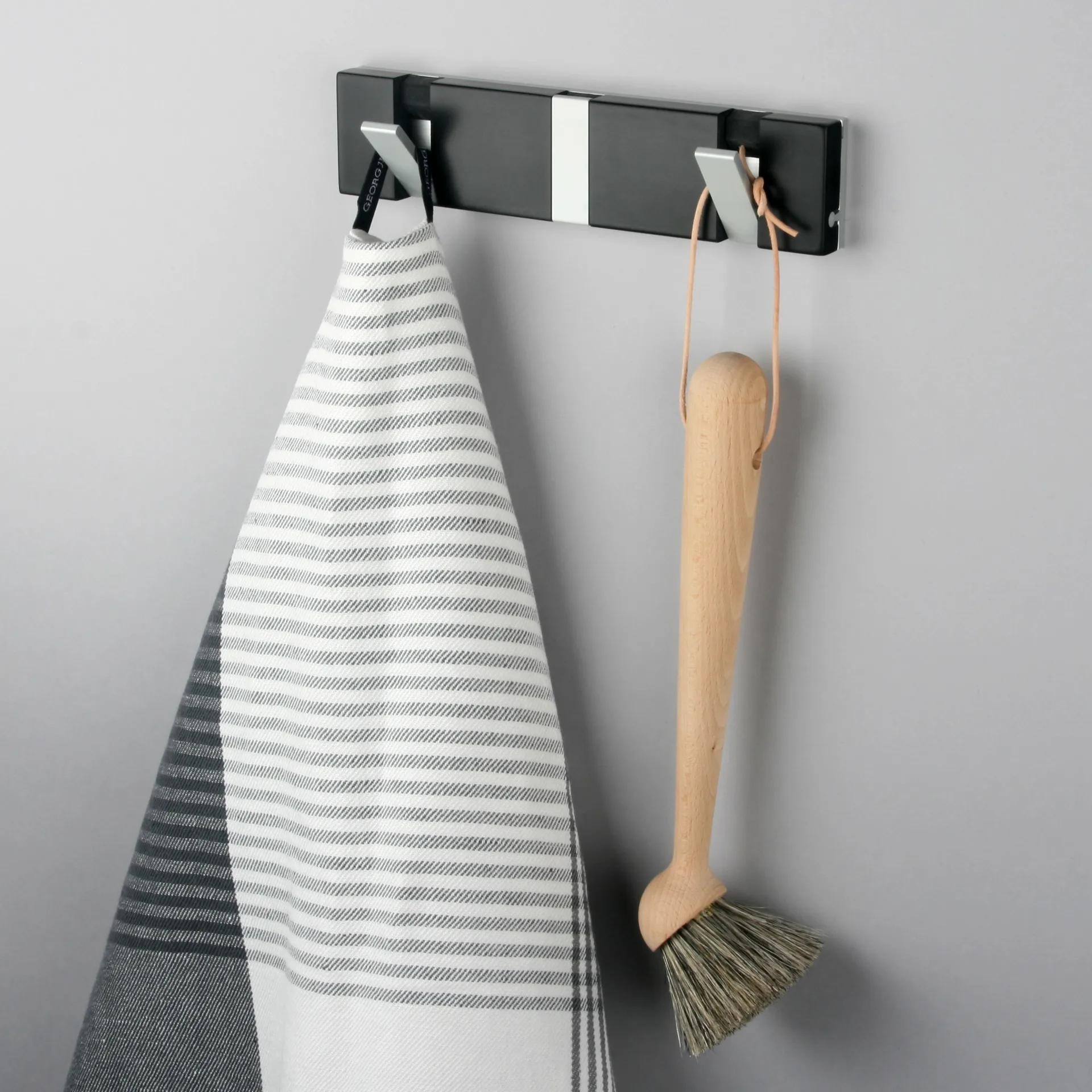 Loca Knax κρεμάστρα 20 cm komposit, μαύρο LoCa