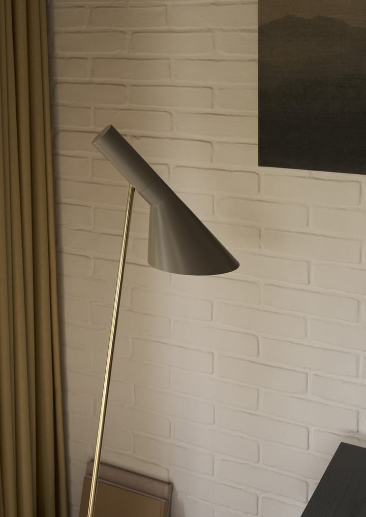 AJ φψτιστικό δαπέδου, Brass-warm grey Louis Poulsen