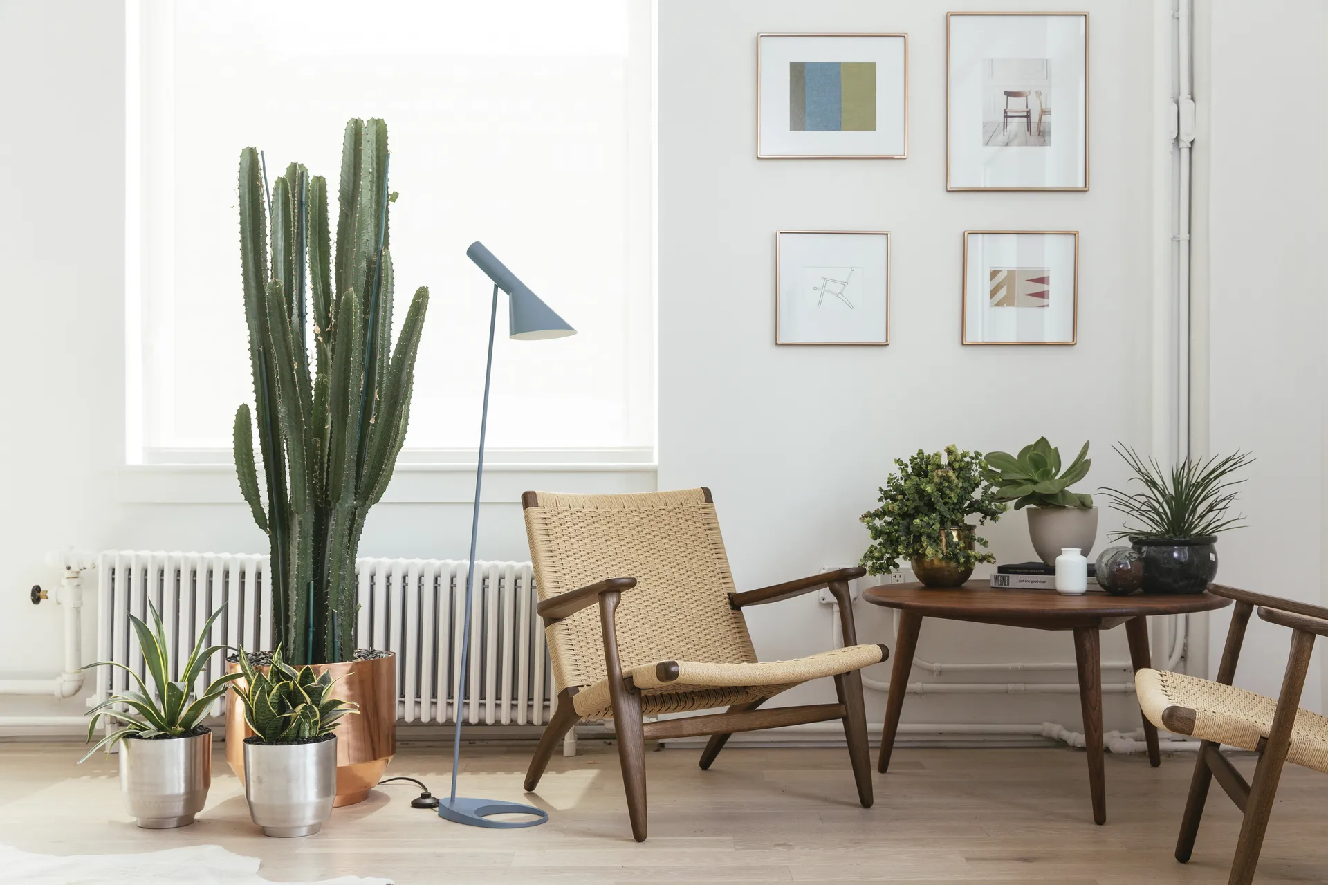 AJ φψτιστικό δαπέδου, Dusty blue Louis Poulsen