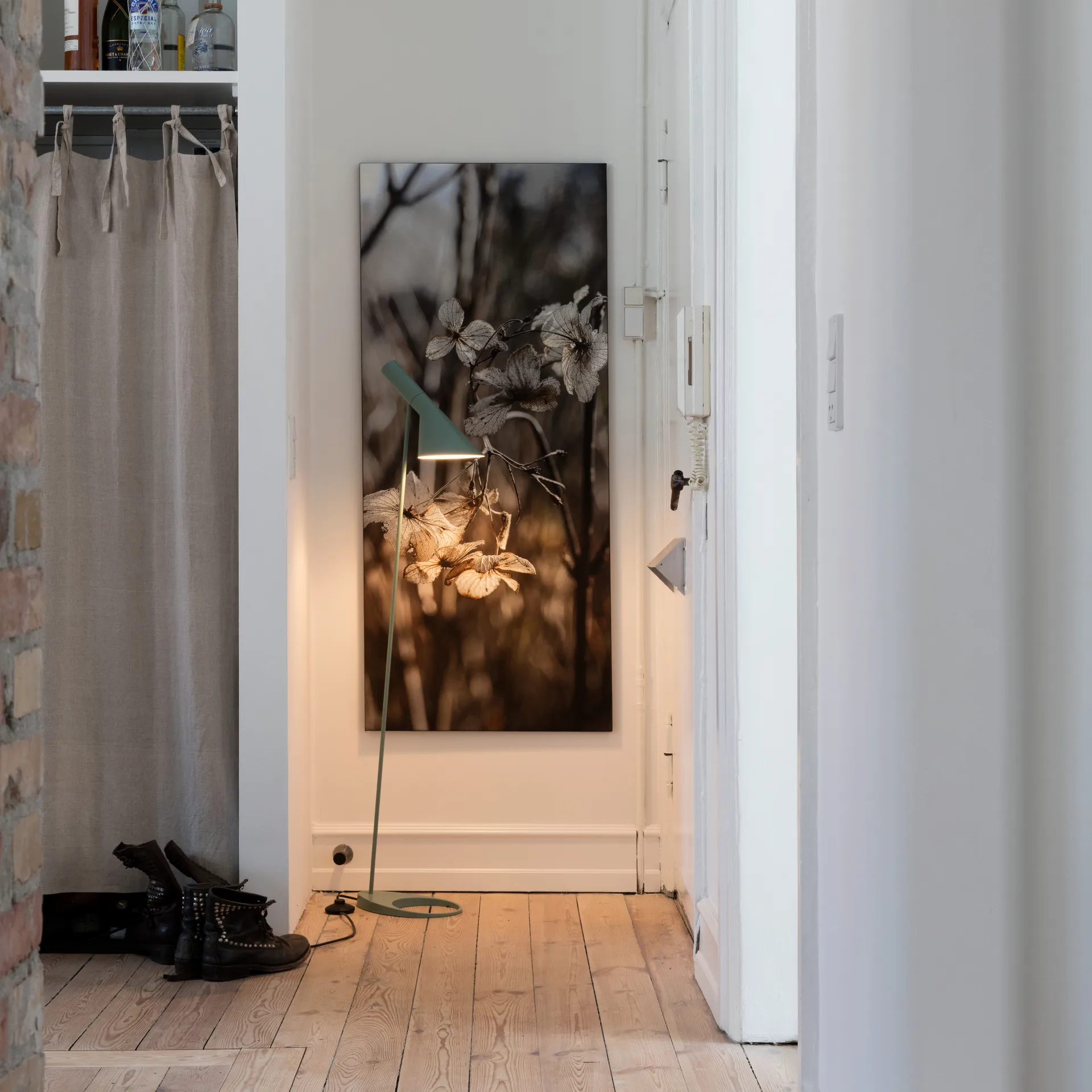 AJ φψτιστικό δαπέδου, Ελαφρύ πετρέλαιο Louis Poulsen