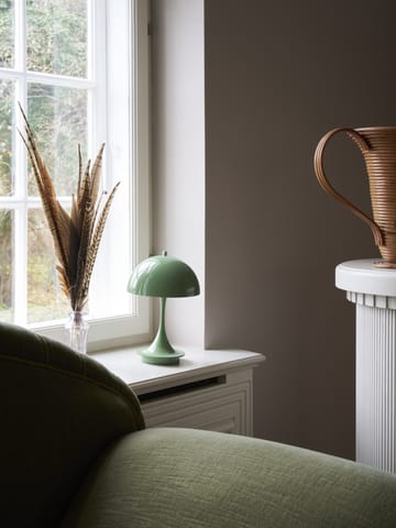Panthella 160 portable επιτραπέζιο φωτιστικό - Green - Louis Poulsen