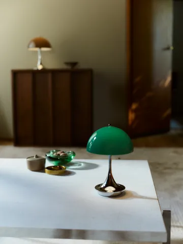 Panthella 160 Portable v3 επιτραπέζιο φωτιστικό - Original Opal Green - Louis Poulsen