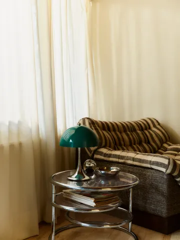 Panthella 250 φορητό επιτραπέζιο φωτιστικό V3 - Original Opal Green - Louis Poulsen