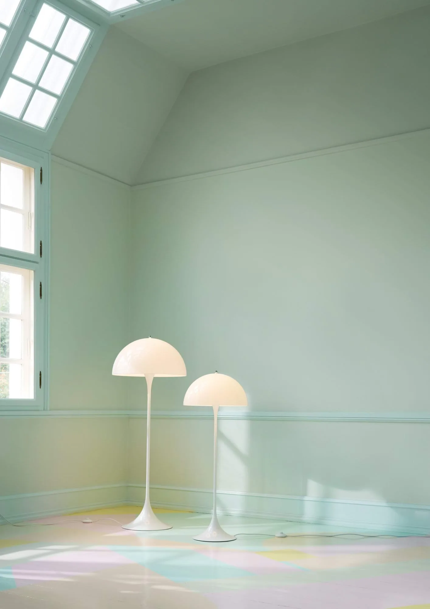 Panthella 400 επιδαπέδια λάμπα, Opal white Louis Poulsen
