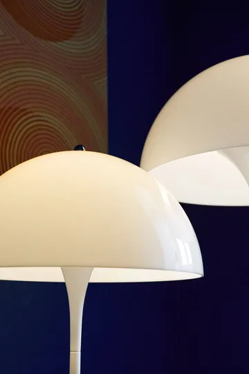 Panthella 400 επιδαπέδια λάμπα - Opal white - Louis Poulsen