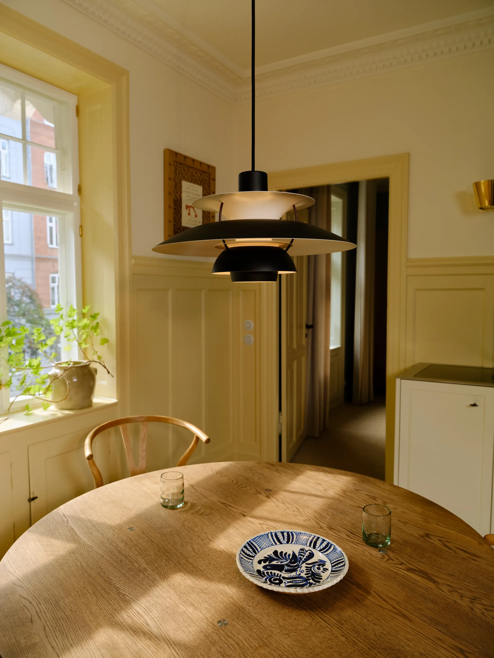 PH 5 Black Edition 2025 κρεμαστό φωτιστικό, Black Louis Poulsen