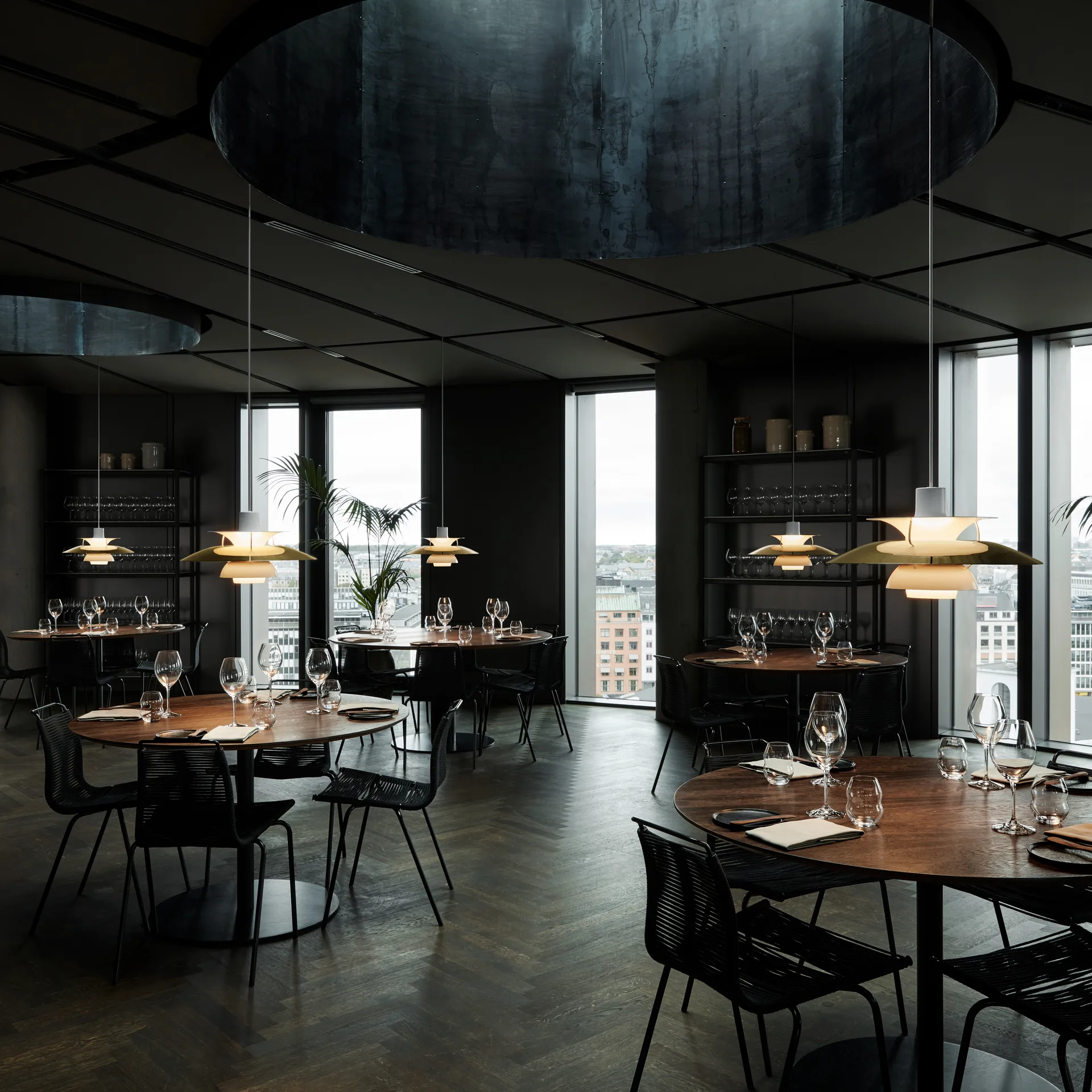 PH 5 κρεμαστό φωτιστικό, Ορείχαλκος Louis Poulsen