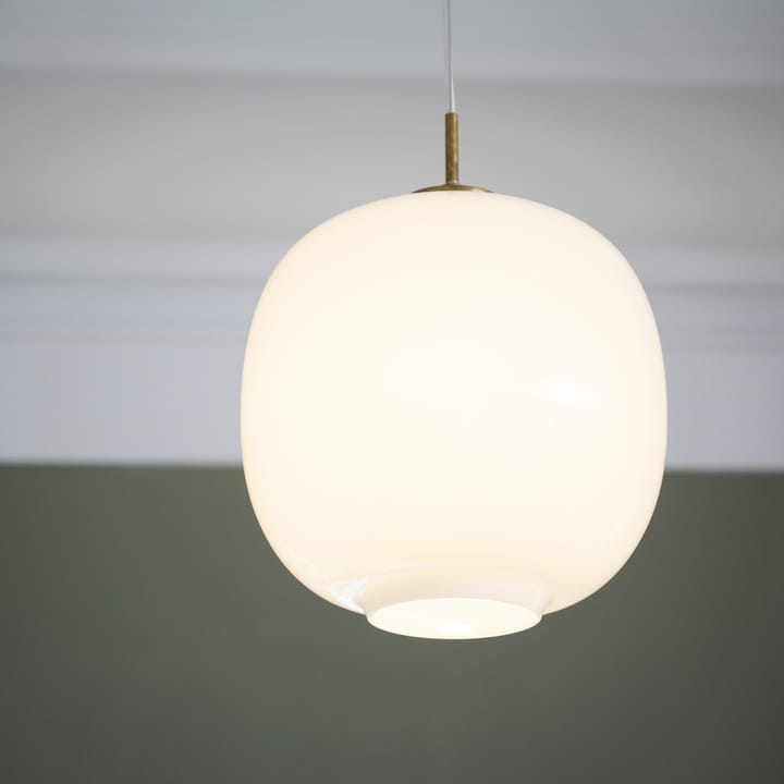 VL45 κρεμαστό φωτιστικό Radiohus Ø37 cm, Brass-white opal glass Louis Poulsen