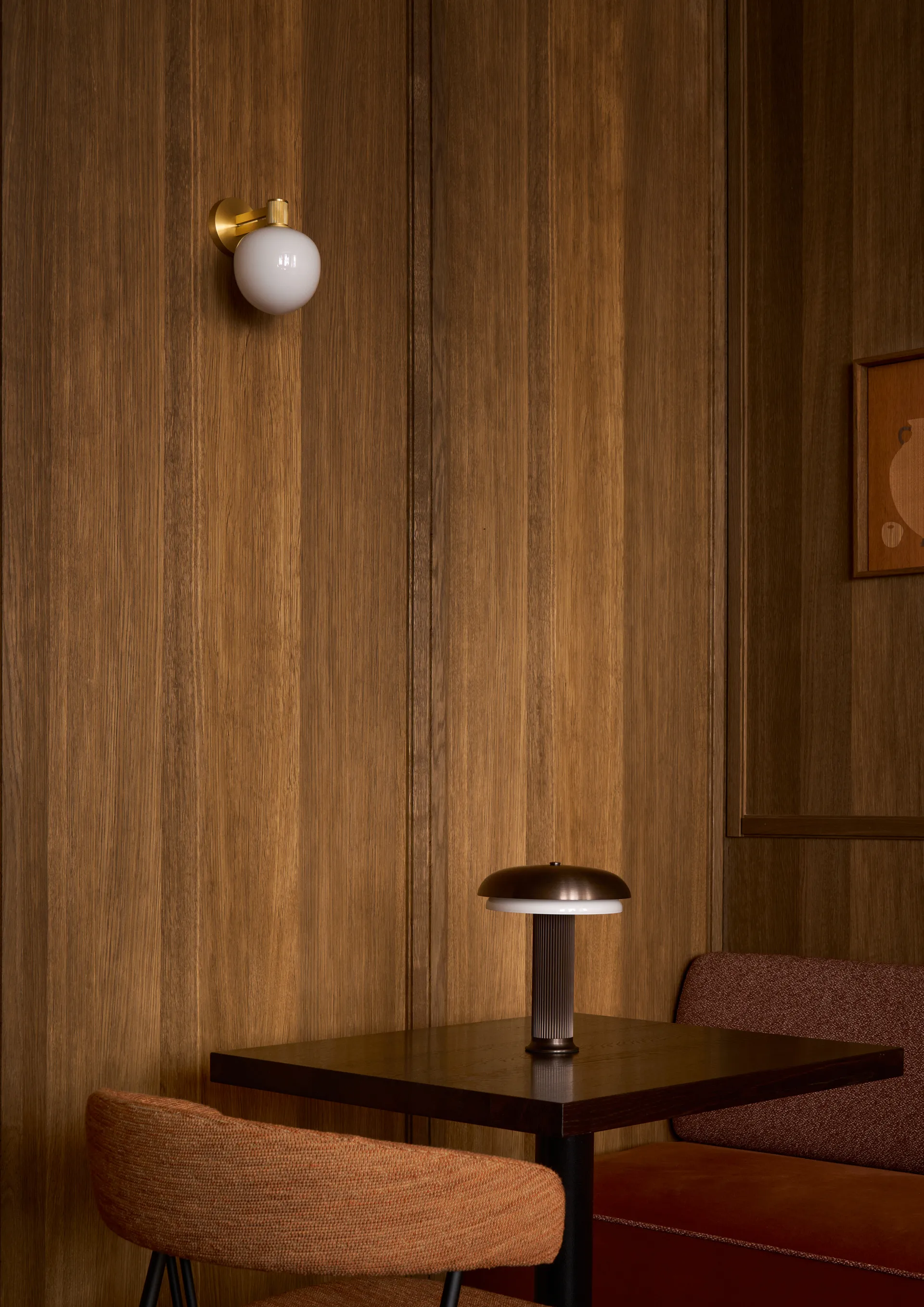 Noote επιτραπέζιο φωτιστικό φορητό, Μπρονζέ LYFA