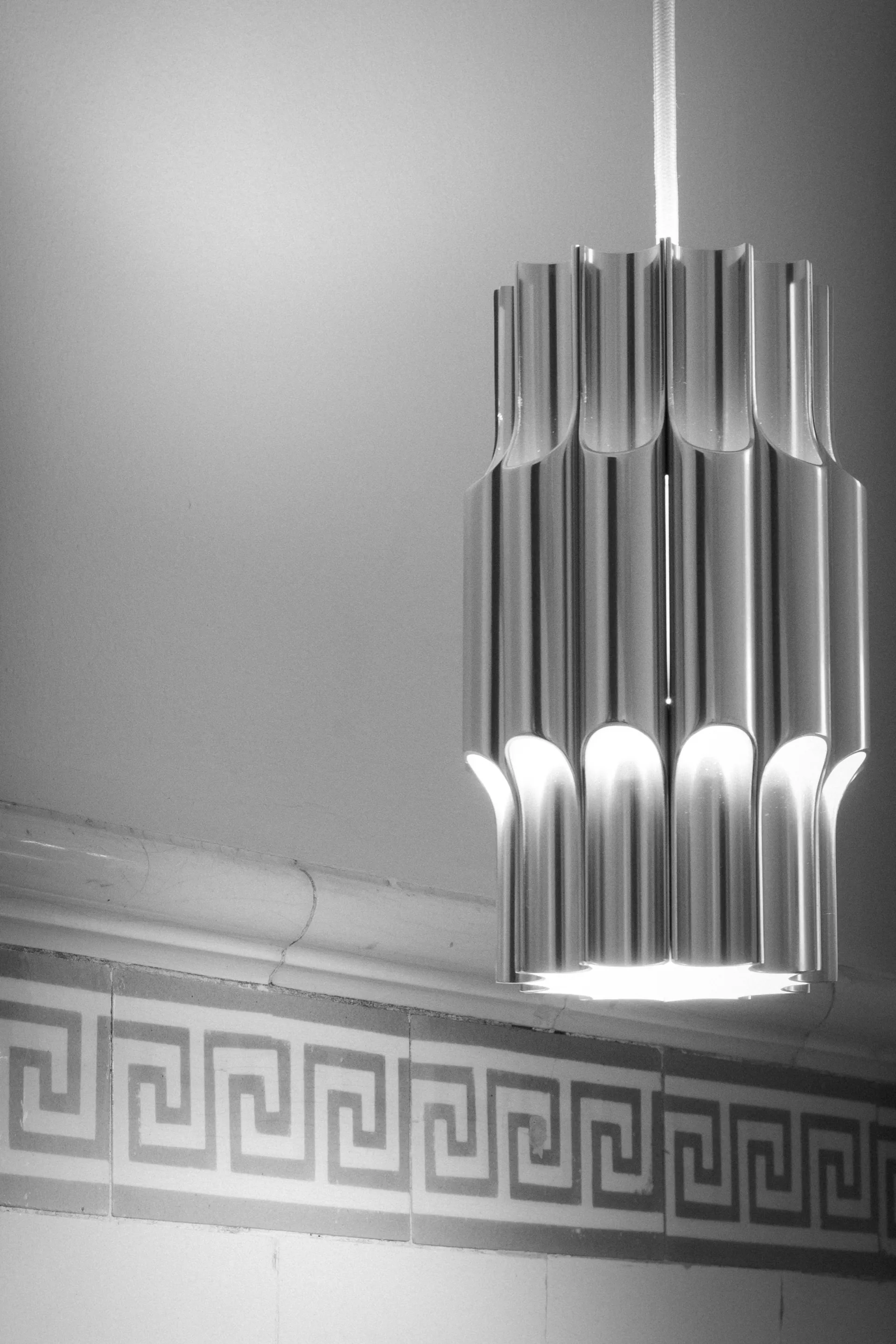 Pan 120 κρεμαστό φωτιστικό, Αλουμίνιο LYFA