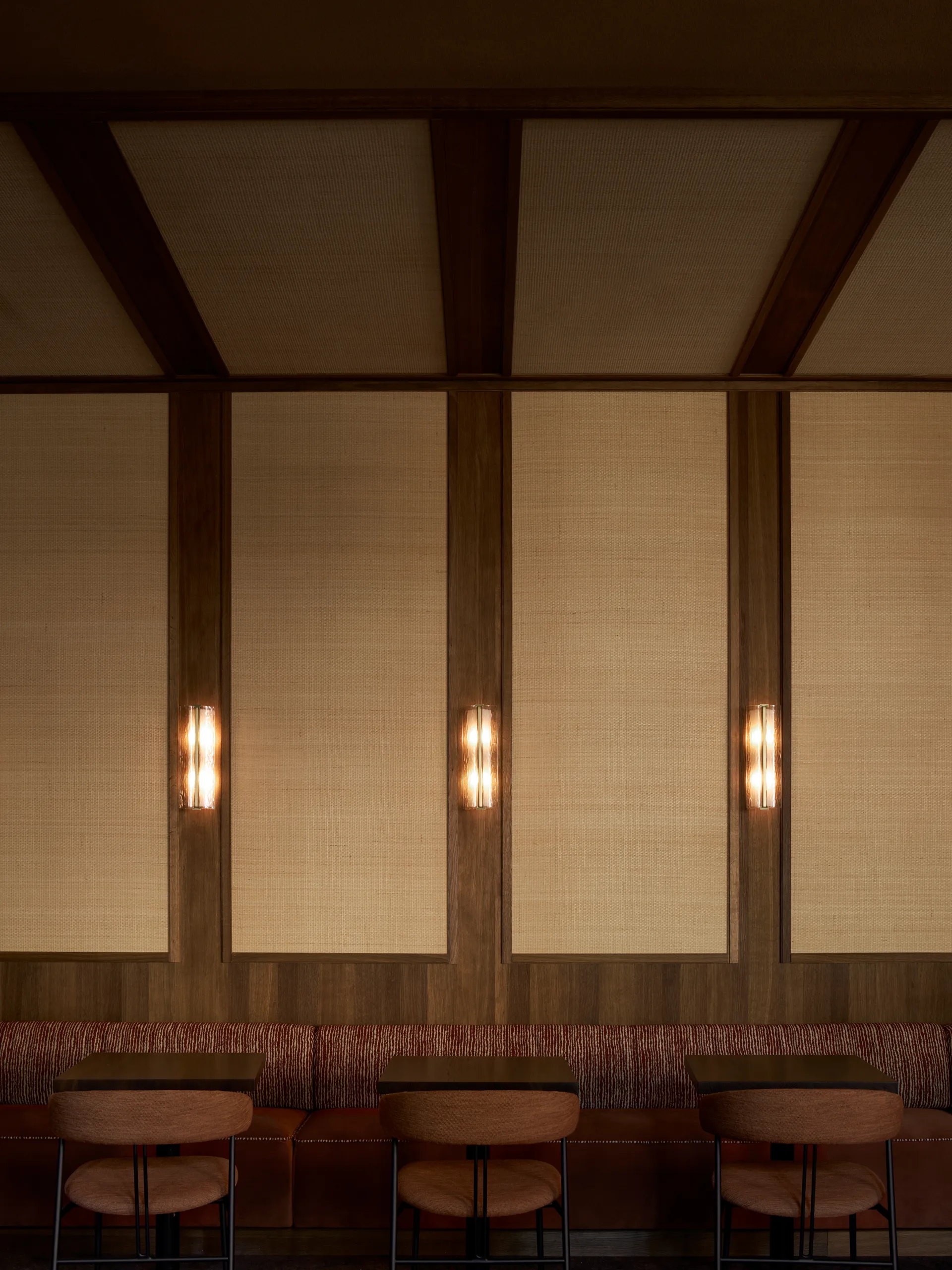 Ryff επιτοίχιο φωτιστικό, Ορείχαλκος LYFA