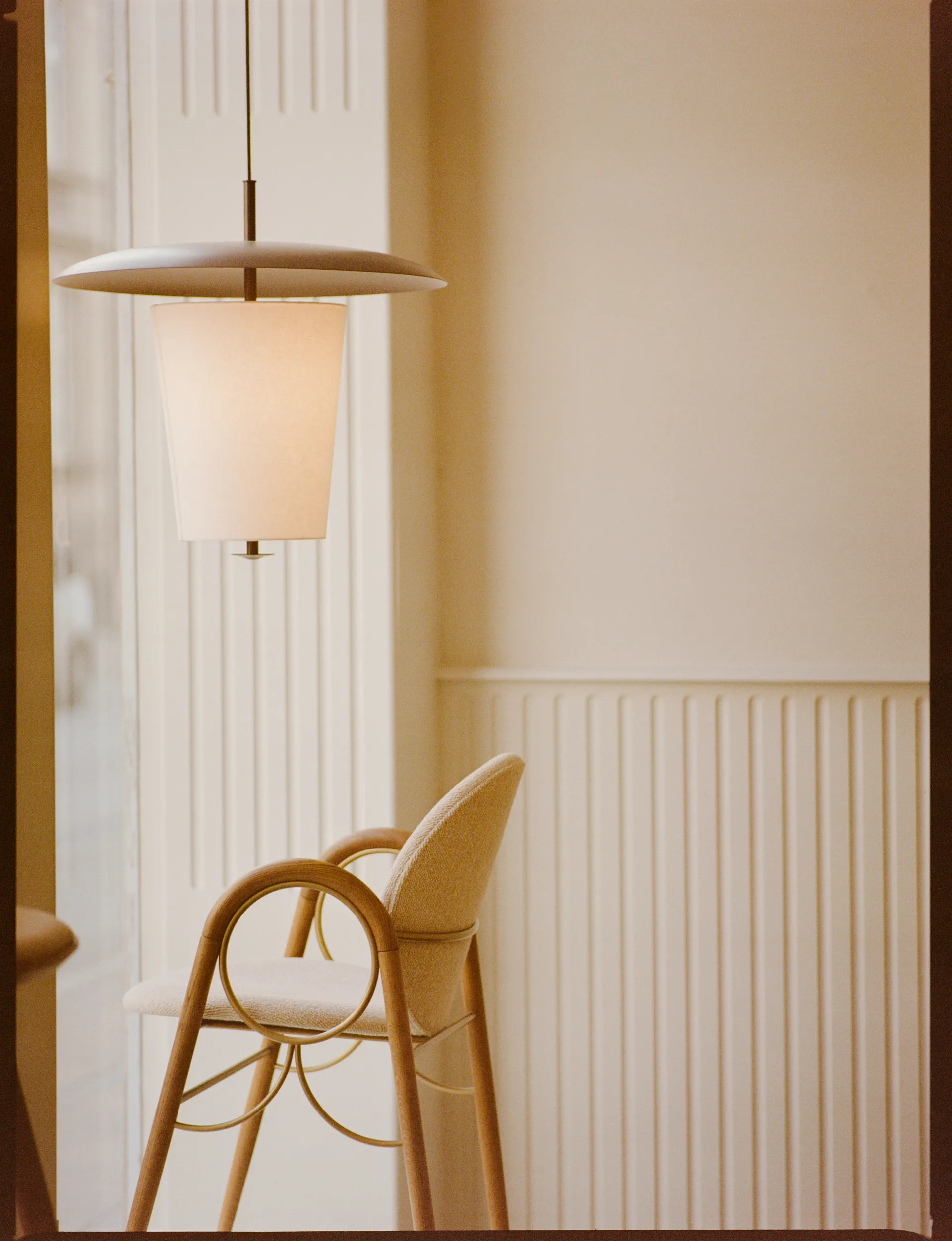 Toton 600 κρεμαστό φωτιστικό, Μπρονζέ LYFA