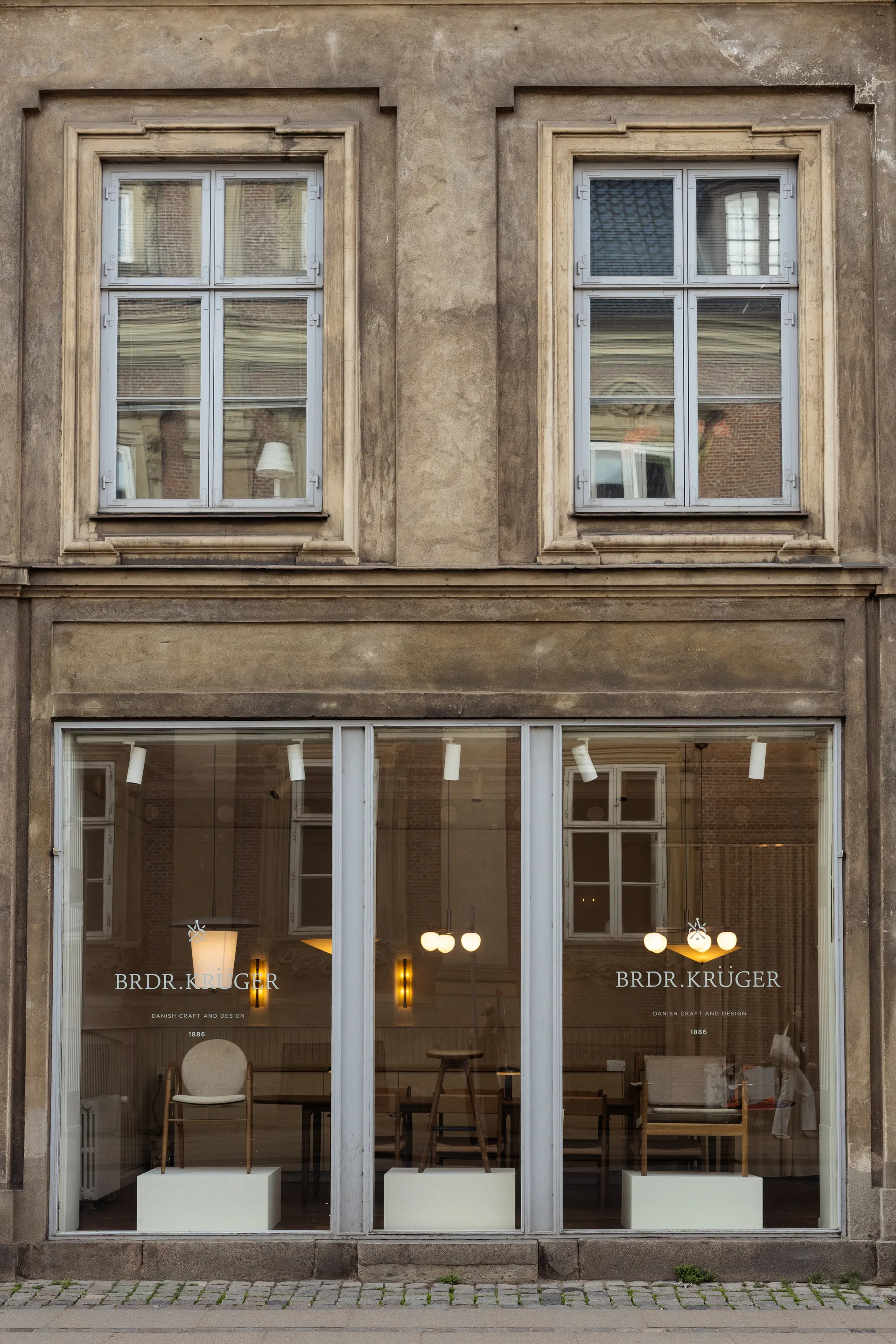 Toton 600 κρεμαστό φωτιστικό, Μπρονζέ LYFA