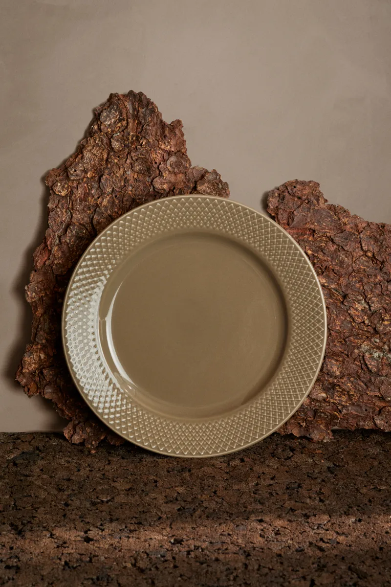 Πιάτο φαγητού Rhombe Earth Ø23 cm, Πηλός Lyngby Porcelæn