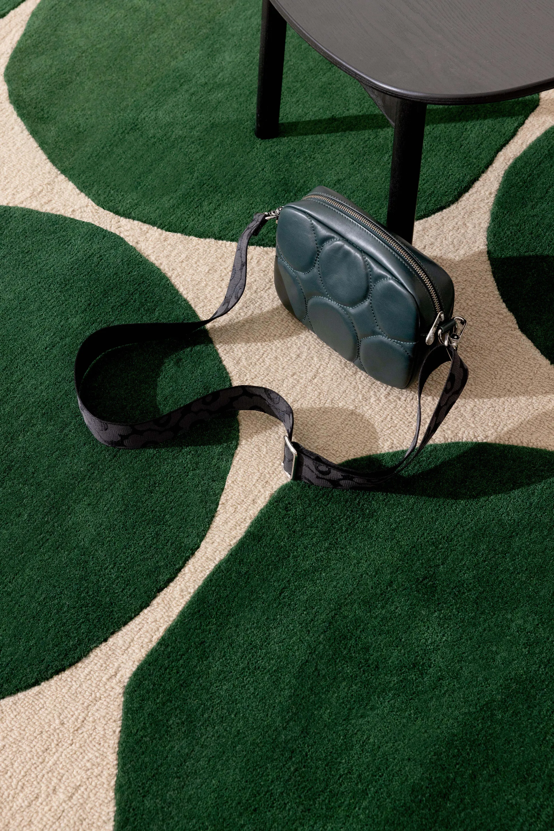 Μάλλινο χαλί Isot Kivet, Green, 250x350 cm Marimekko