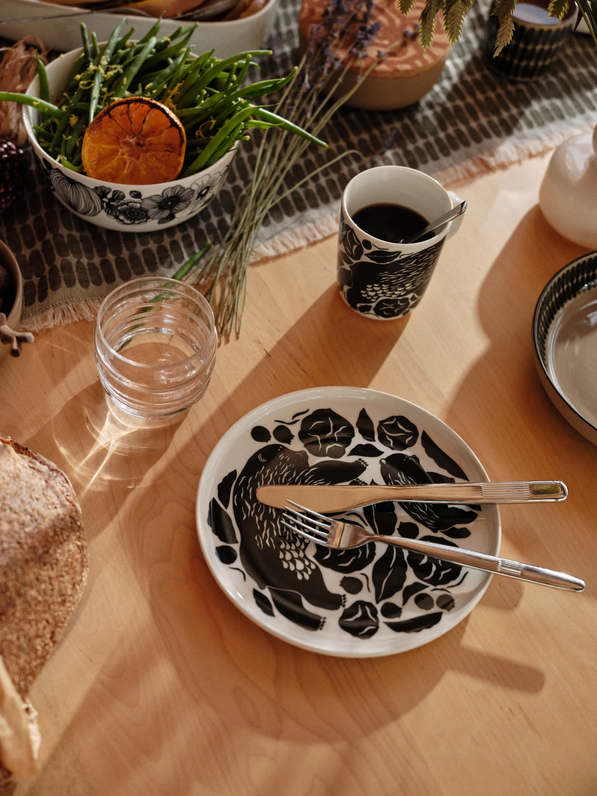 Karhuemo πιάτο Ø 20 cm, Λευκό-σκούρο πράσινο Marimekko