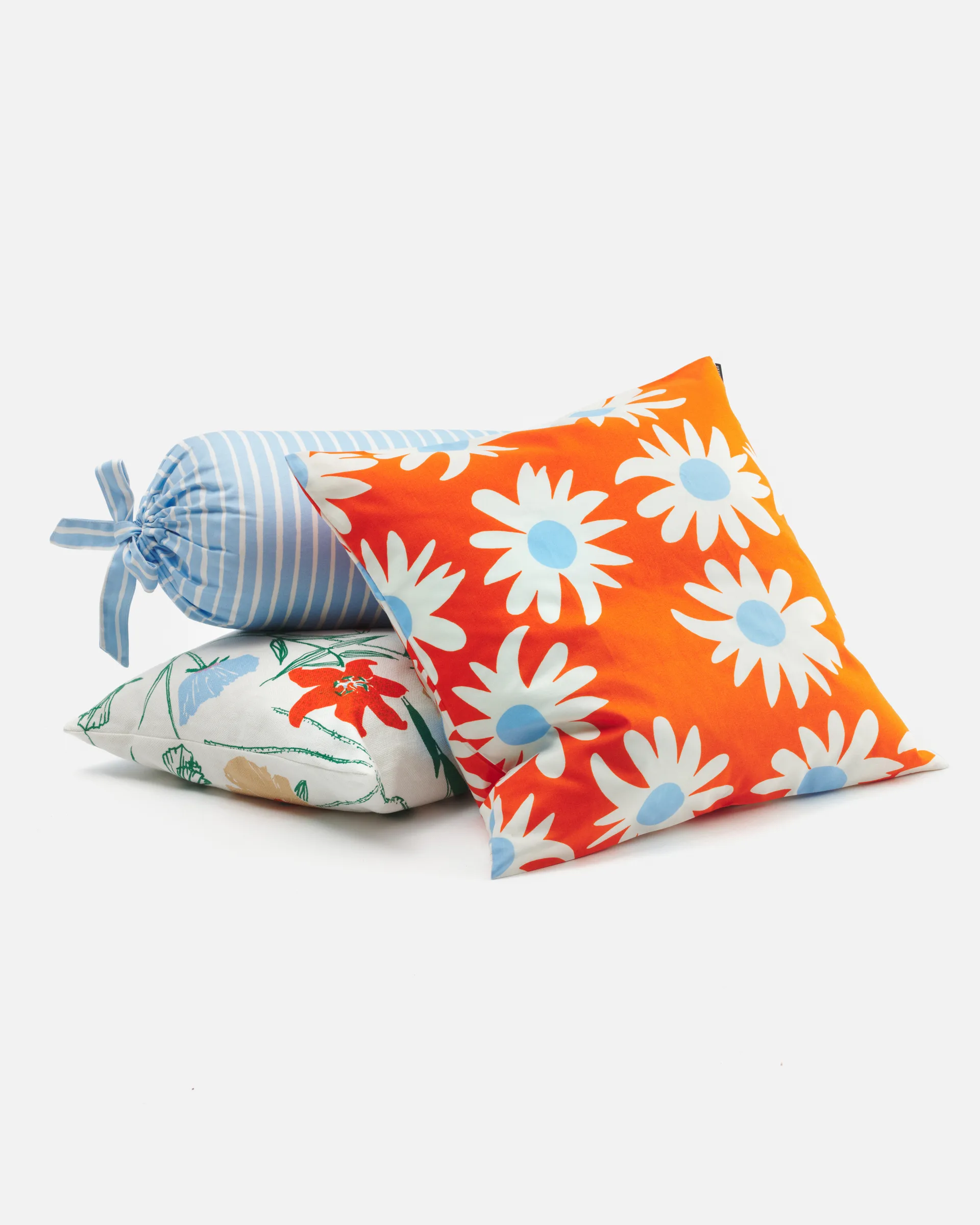 Rakastaa ei rakasta μαξιλαροθήκη 50x50 εκ, Orange-Off-white-light blue Marimekko