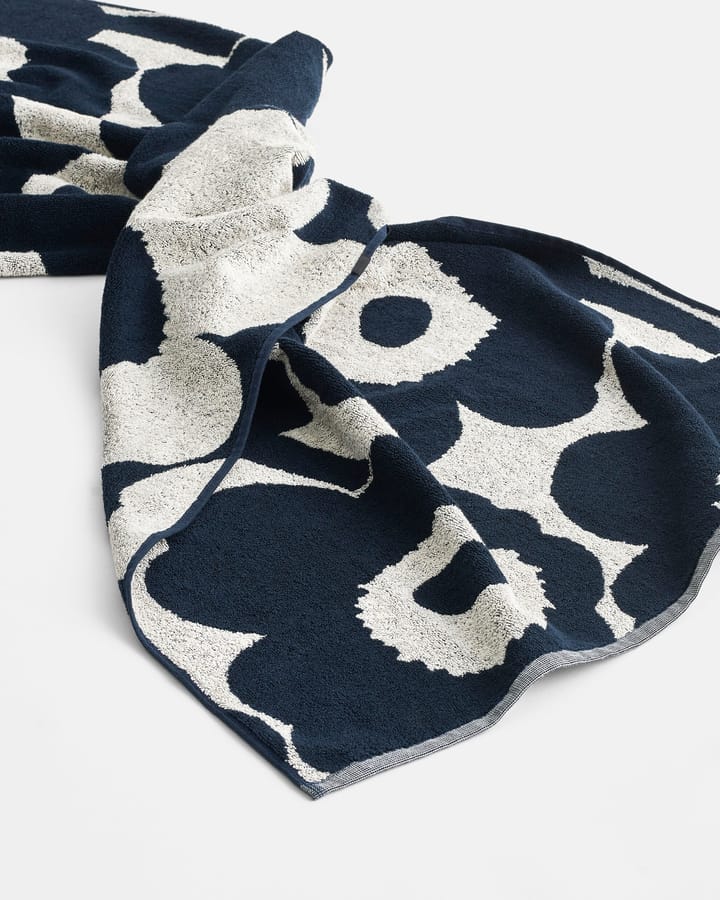 Unikko πετσέτα φυσικό λευκό-σκούρο μπλε - 70x150 cm - Marimekko