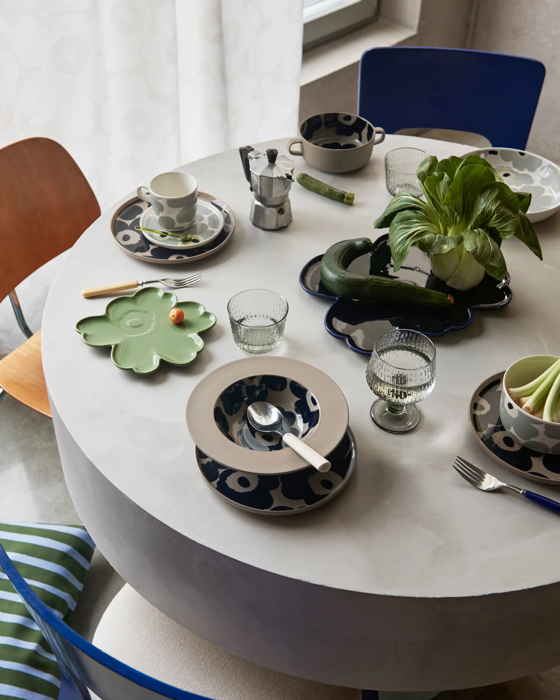 Πιατάκι Unikko Shape 32 cm, Blue Marimekko