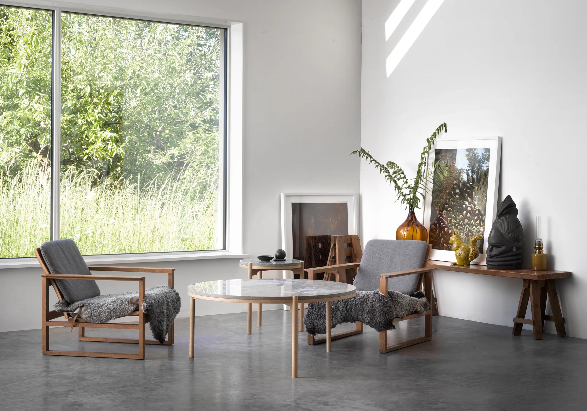 Dondo τραπεζάκι σαλονιού λευκά επιχρισμένη δρυς Ø80 cm, Επεξεργασμένος ασβεστόλιθος Mavis