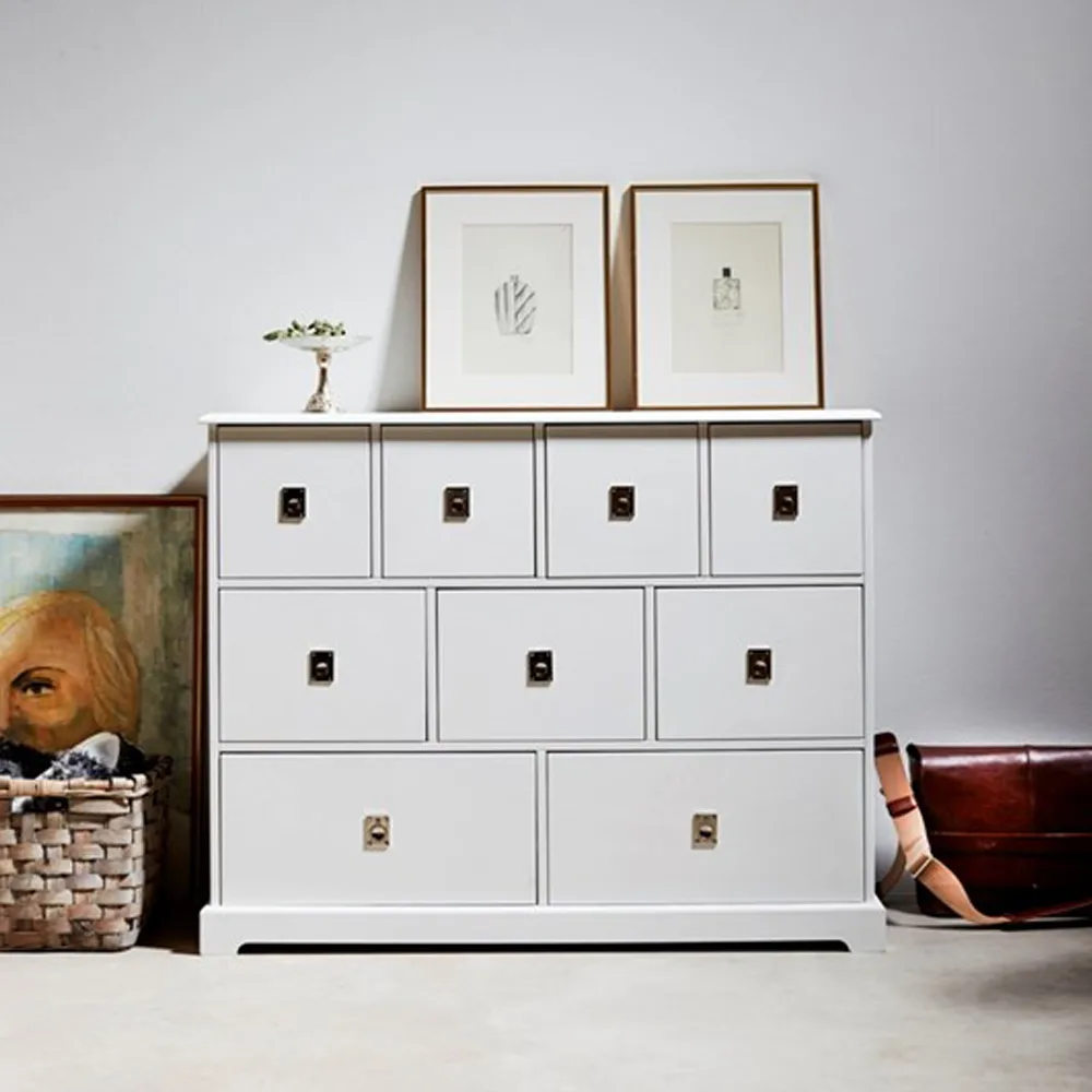 Smögen συρταριέρα, Λευκό, 4 συρτάρια, χρώμιο Mavis