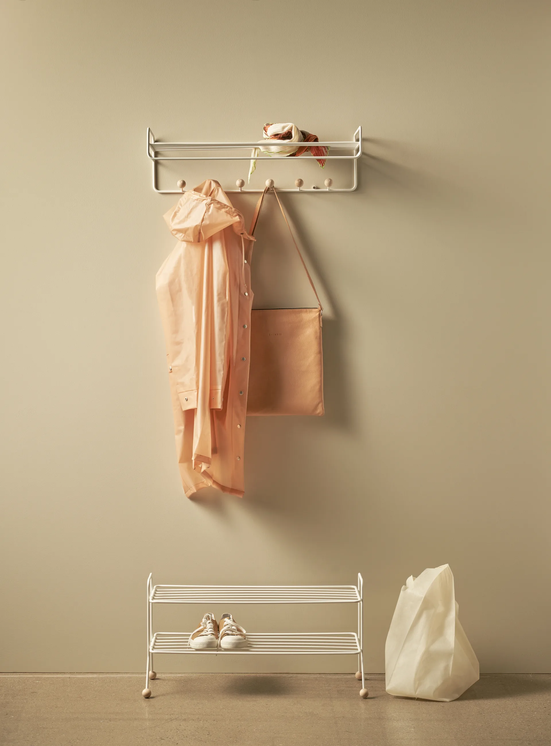 Bill Hat rack κρεμάστρα για καπέλα, Greige Maze