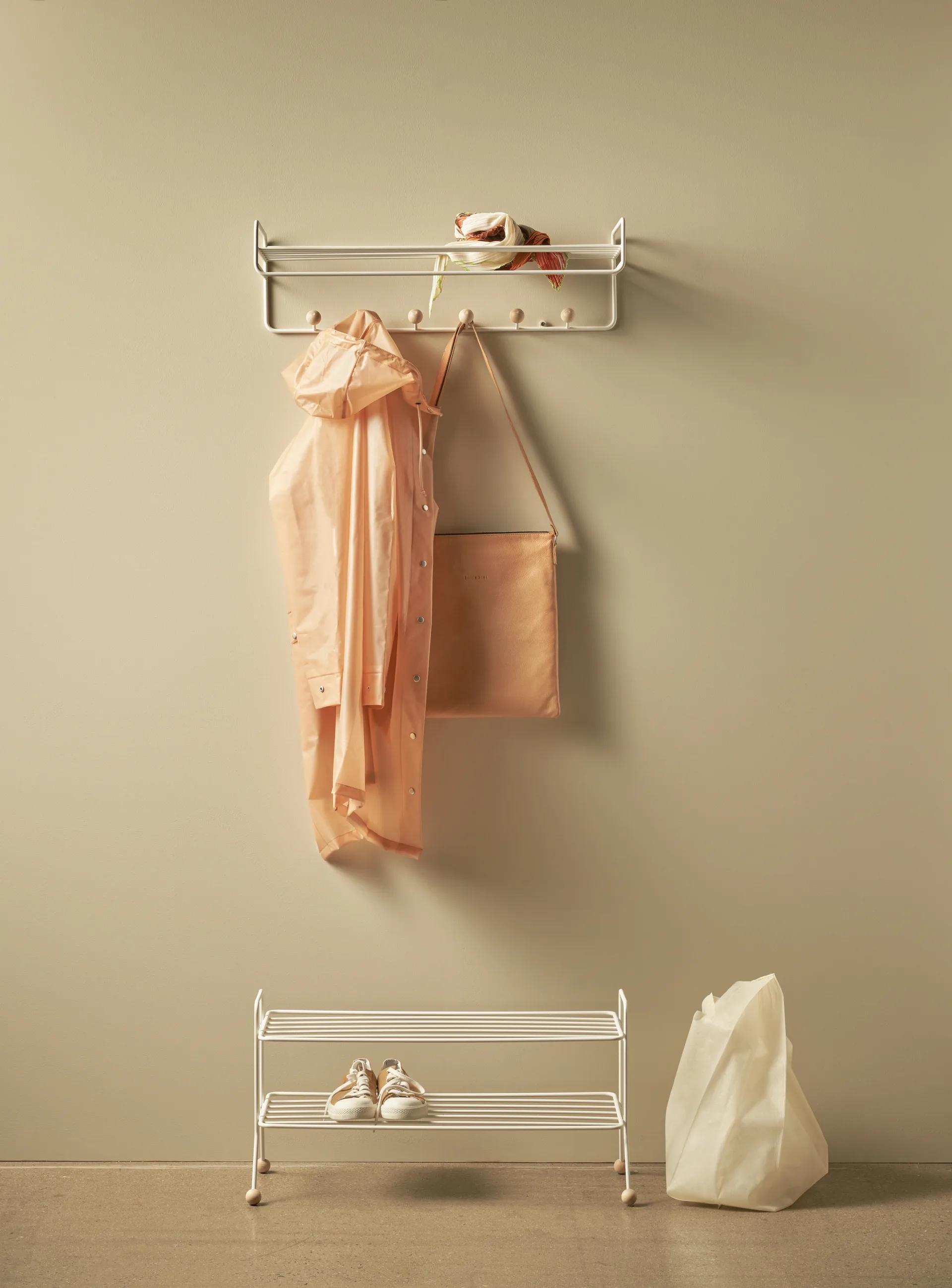 Bill Hat rack κρεμάστρα για καπέλα, Λευκό Maze