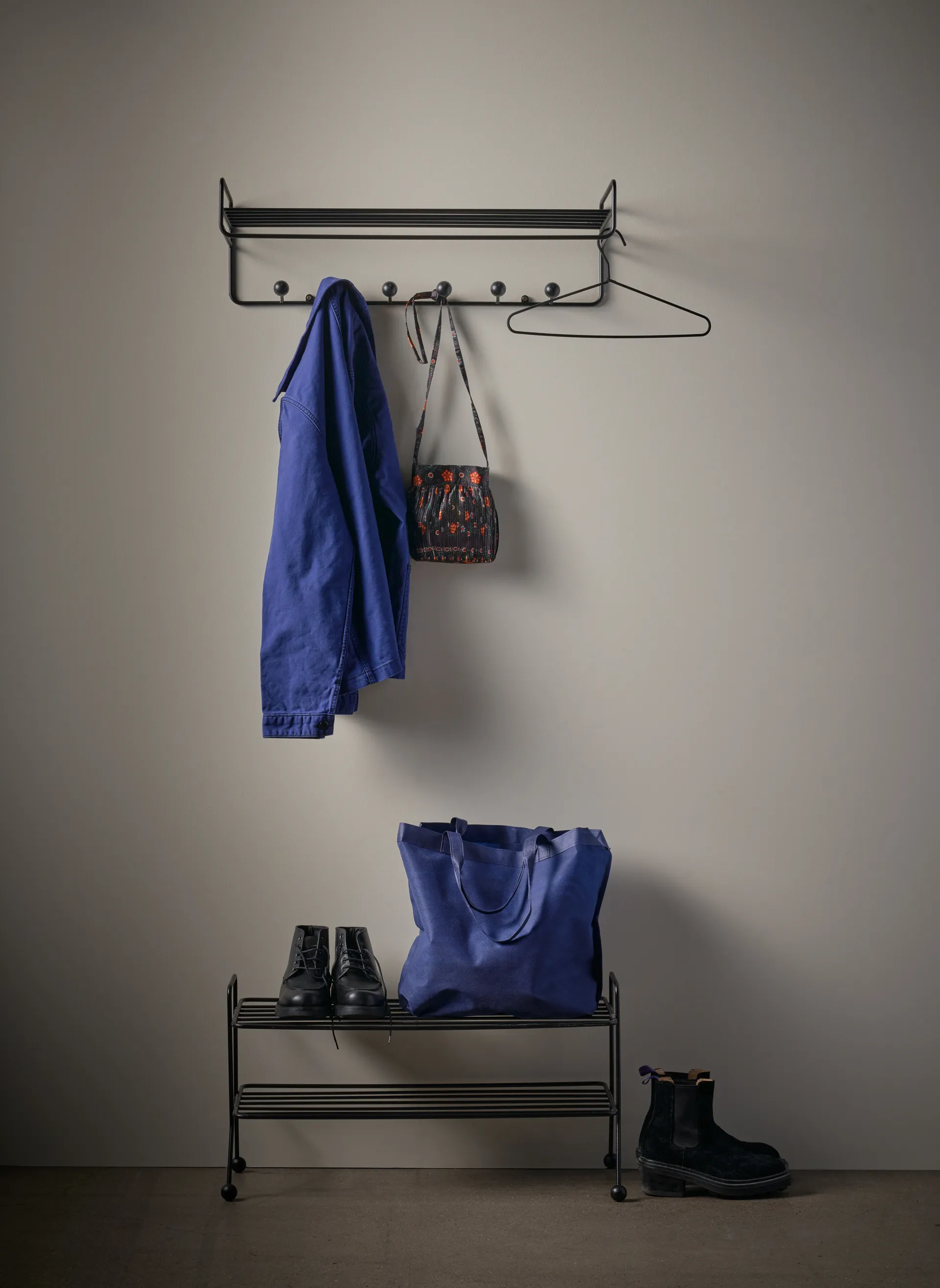 Bill Hat rack κρεμάστρα για καπέλα, Μαύρο Maze