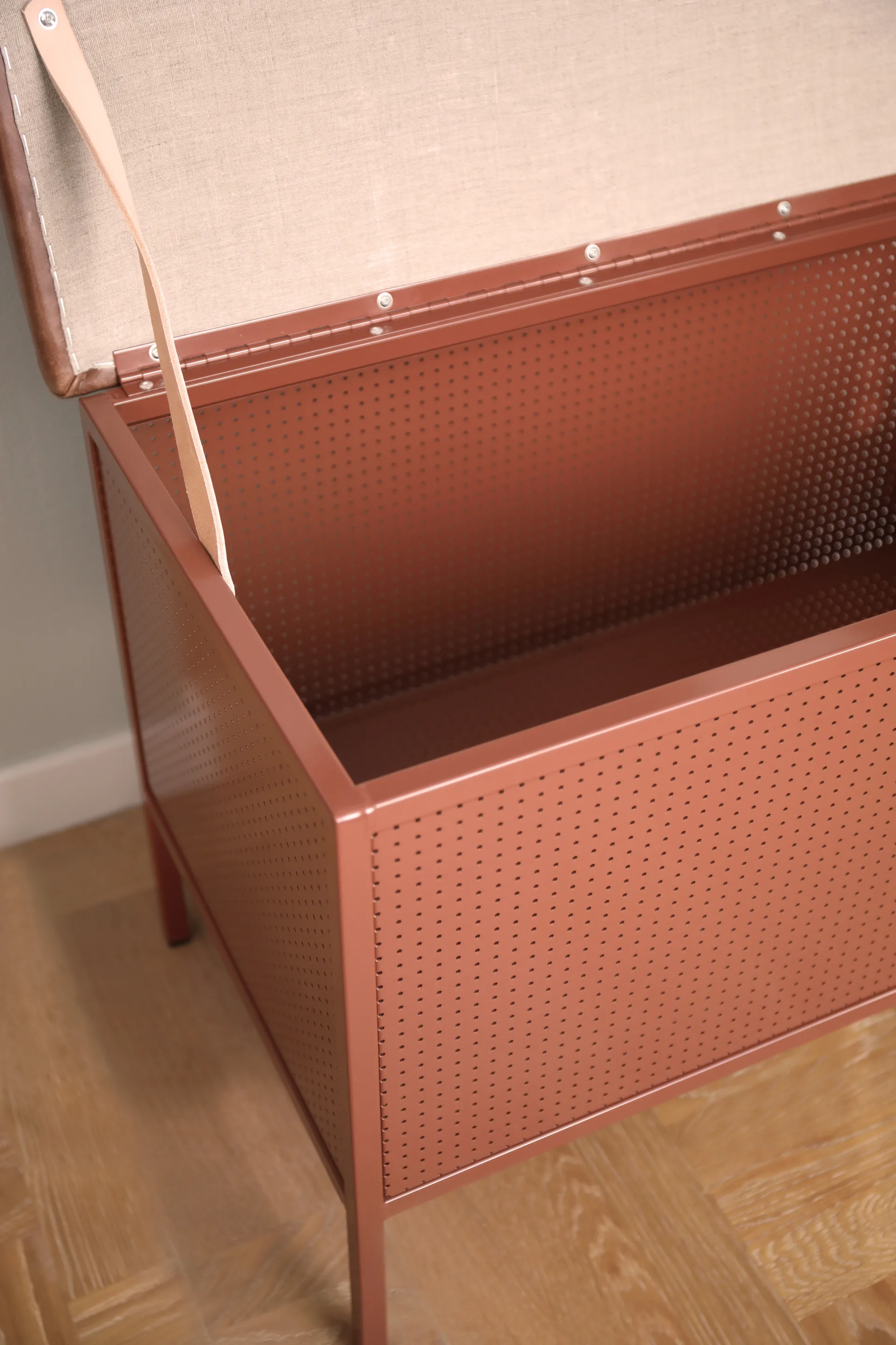 Frank πάγκος αποθήκευσης, Cinnamon-vintage cognac Maze