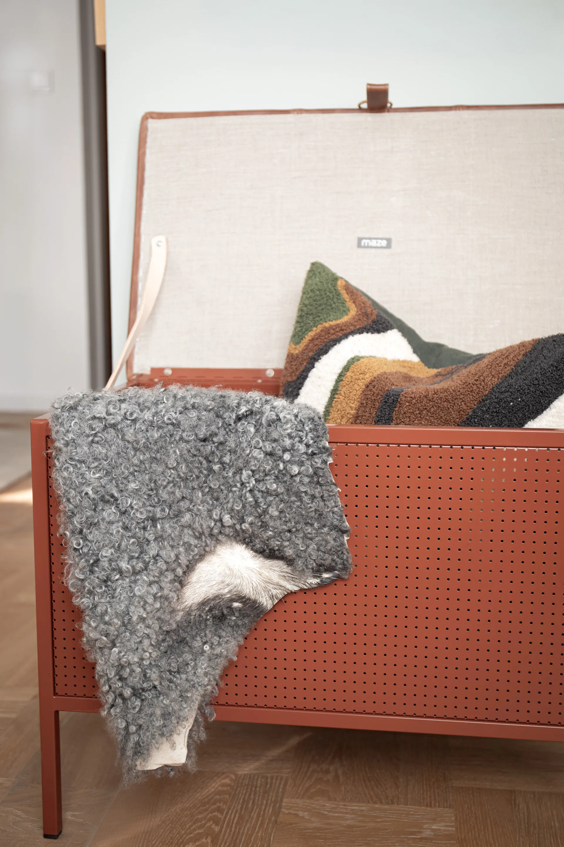 Frank πάγκος αποθήκευσης, Cinnamon-vintage cognac Maze