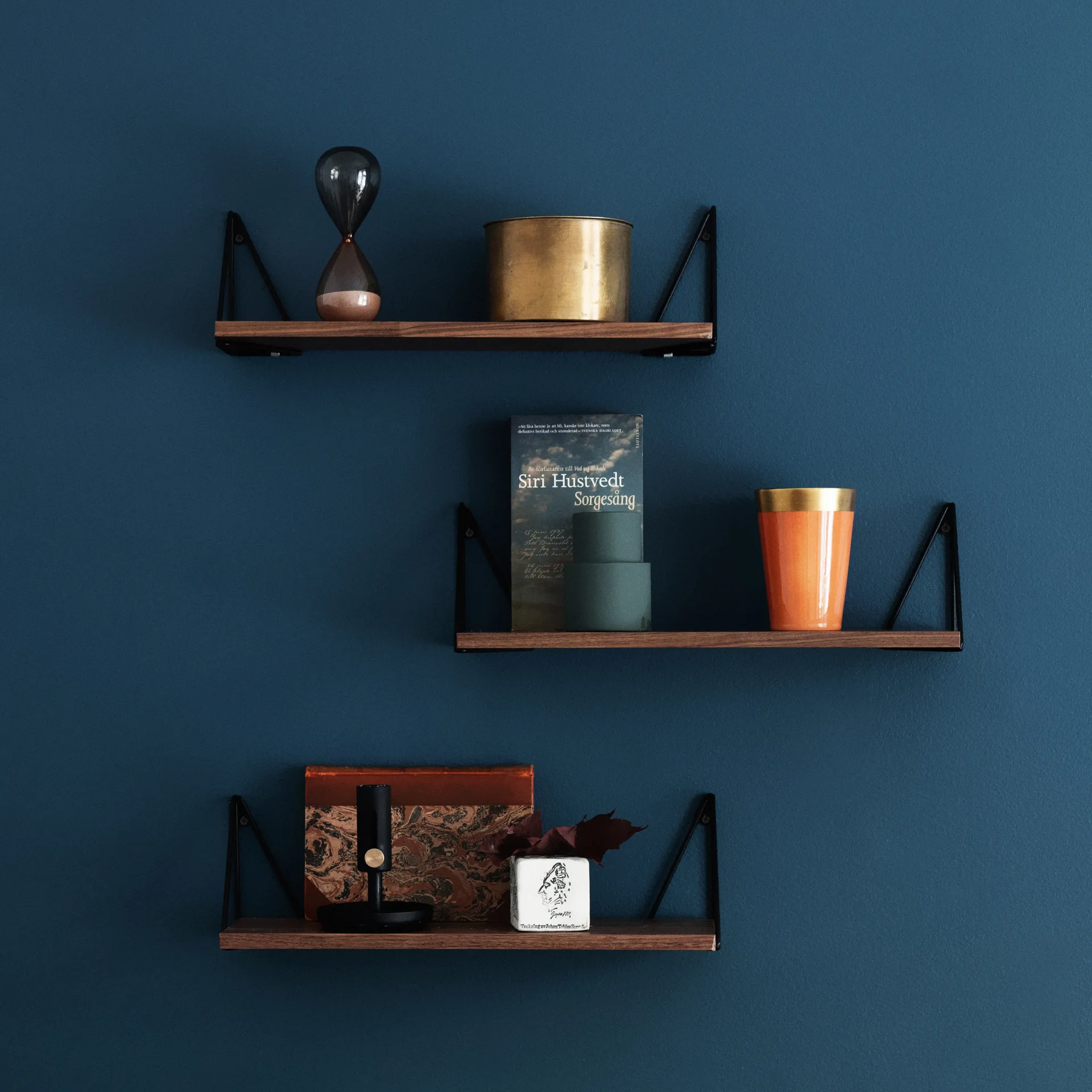 Pythagoras ράφι XS, καρυδιά, μαύρο Maze