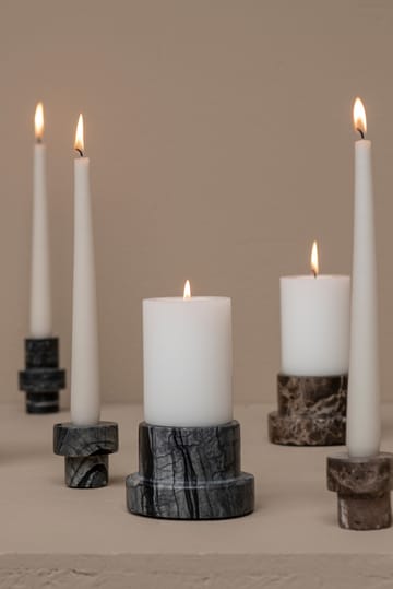 Μαρμάρινο κηροπήγιο για μπλοκ κερί 6,5 εκ. - Μαύρο-γκρι - Mette Ditmer