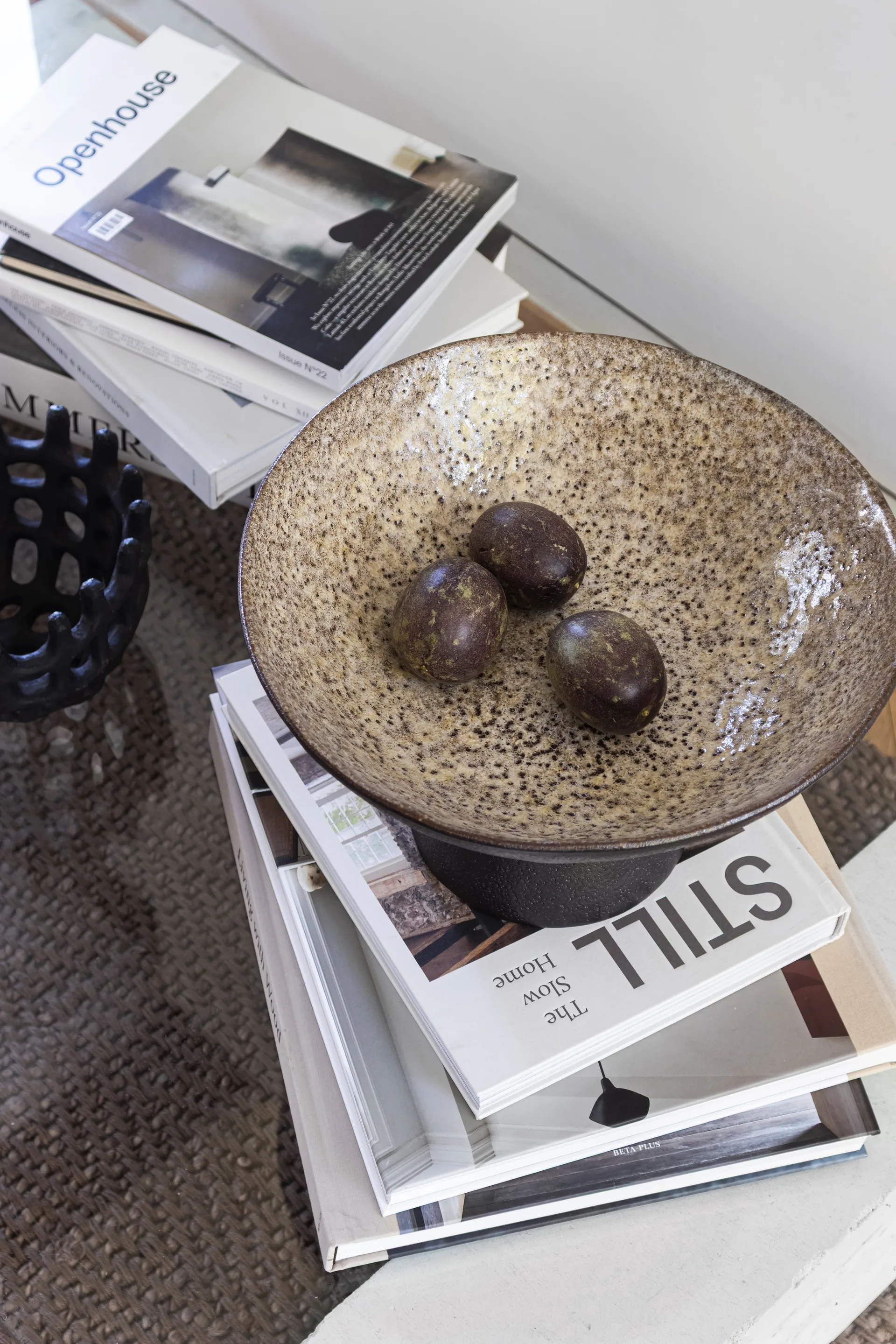 By Hand βάζο με βάση Ø31,5x20 cm, Άμμος Mette Ditmer