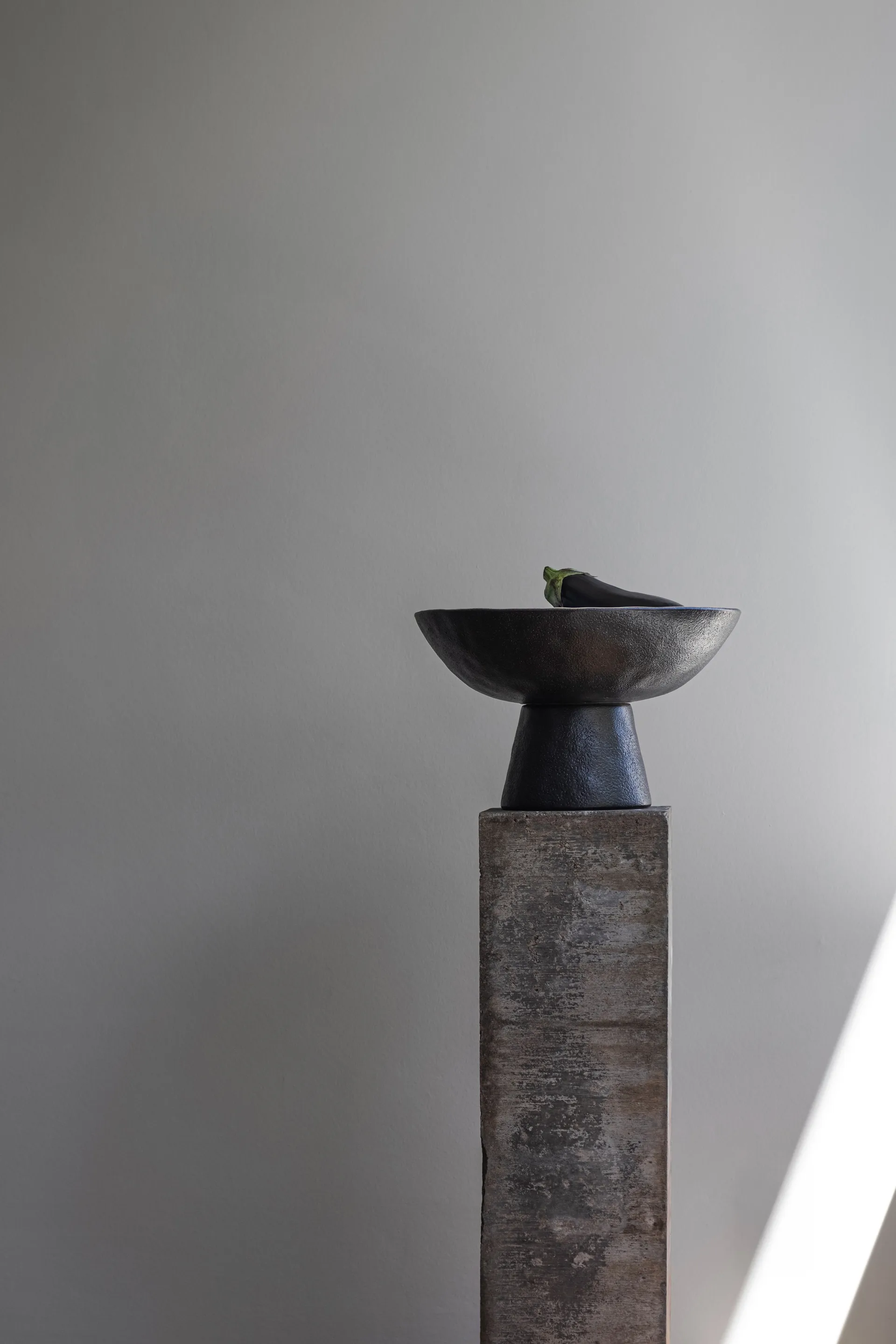 By Hand βάζο με βάση Ø31,5x20 cm, Εκρού Mette Ditmer