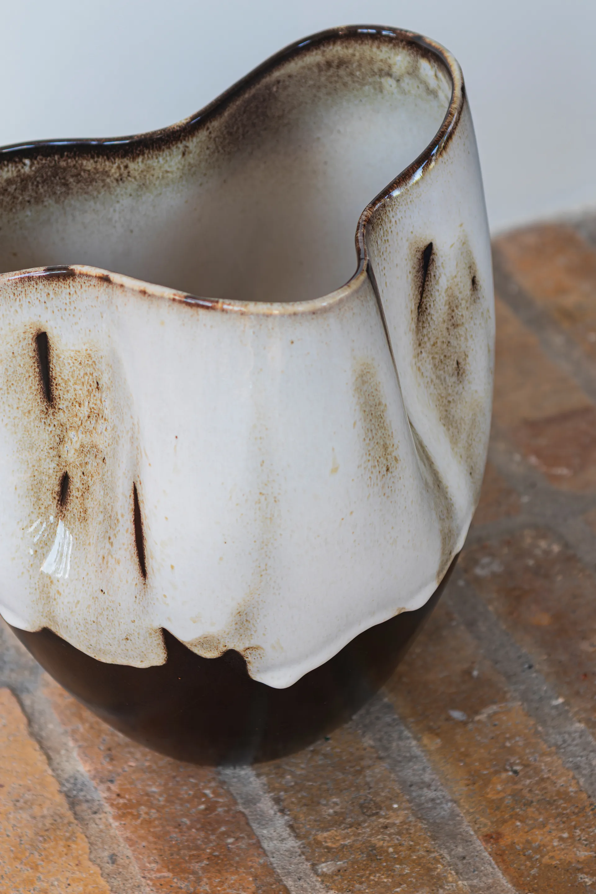 By Hand βάζο small 24,5 cm, Εκρού Mette Ditmer