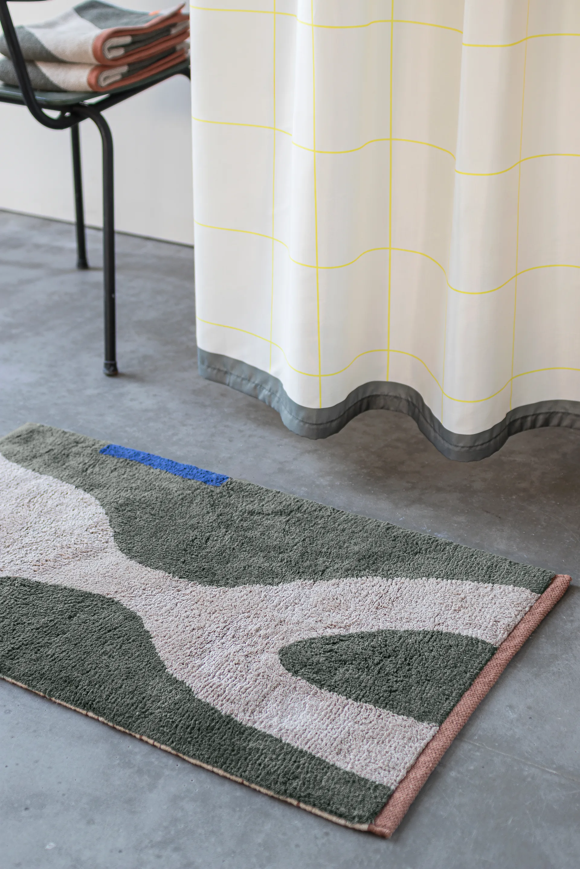 Figura χαλί, Dark olive, 50x80 εκ. Mette Ditmer