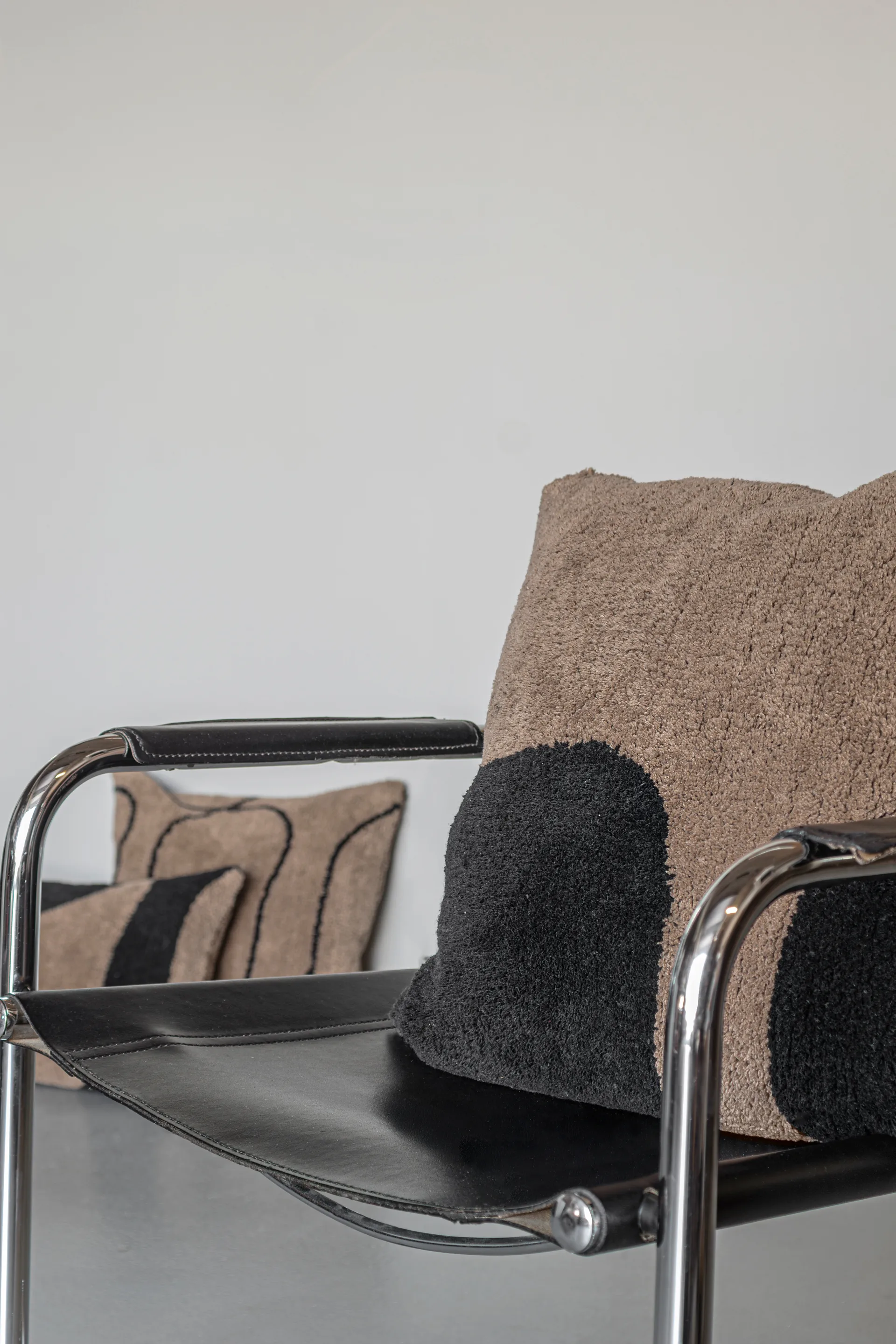 Figura tuftat μαξιλαροθήκη 50x50 cm, Καφέ Mette Ditmer