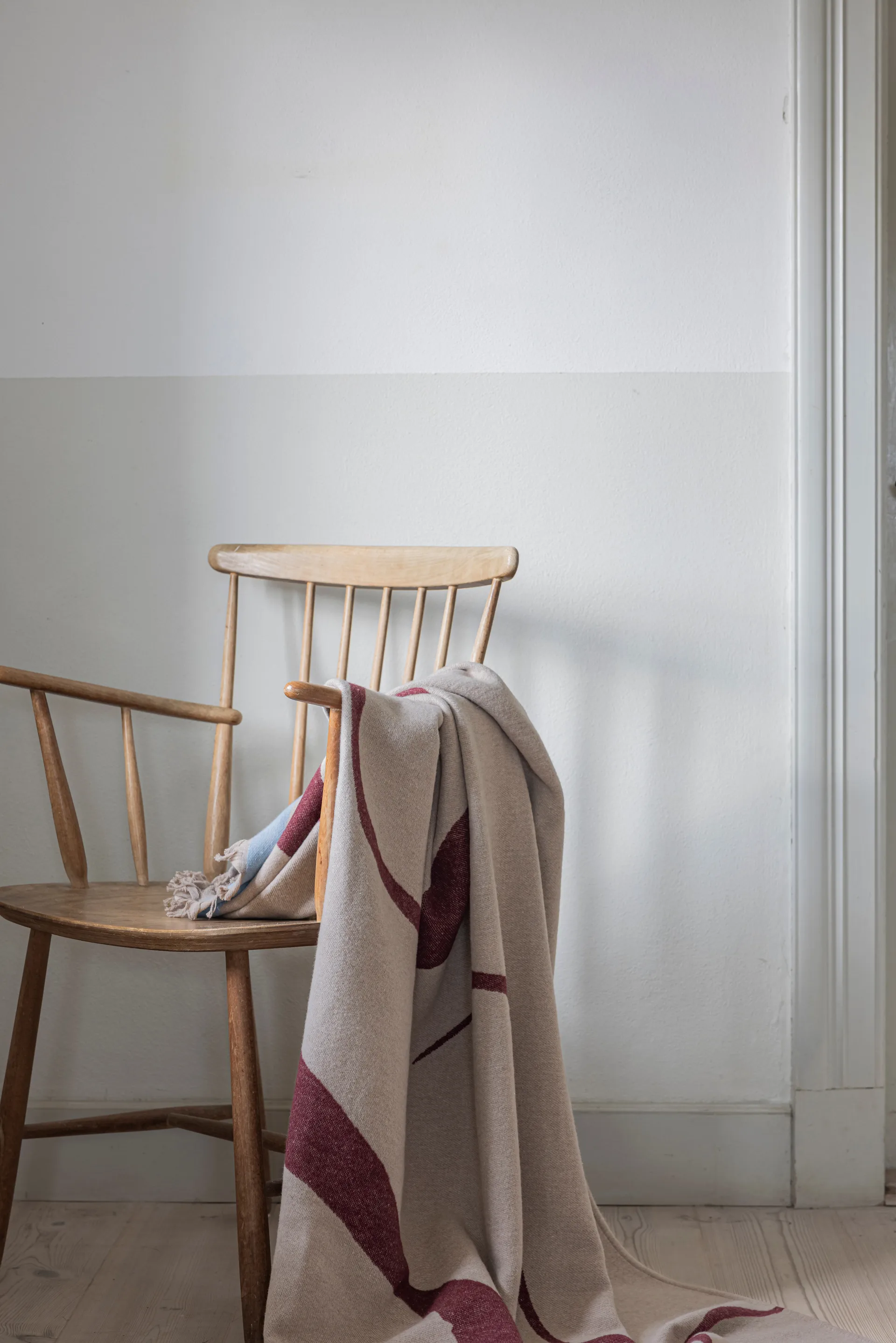 Studio ριχτάρι, Wine, 130x175 cm Mette Ditmer