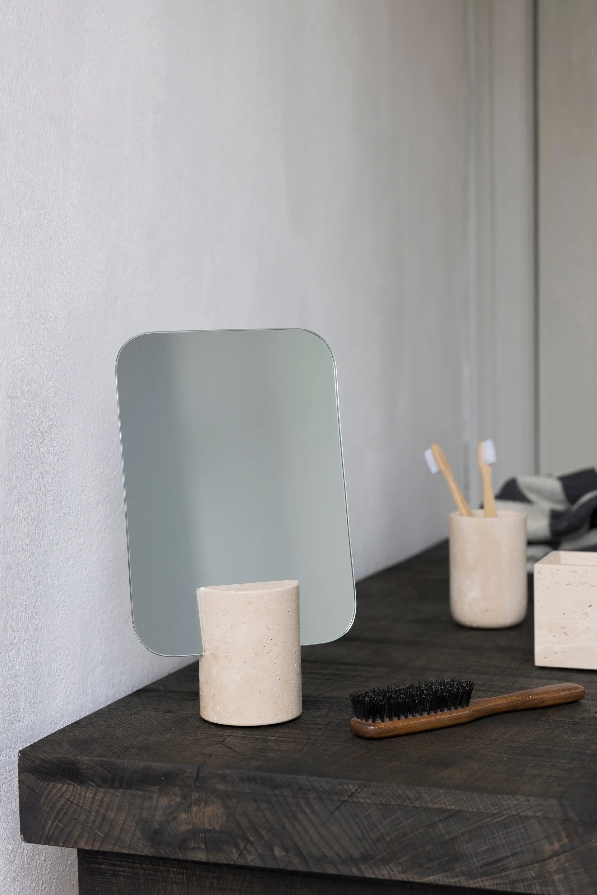 Travertin καθρέφτης τραπεζιού, Linen Mette Ditmer