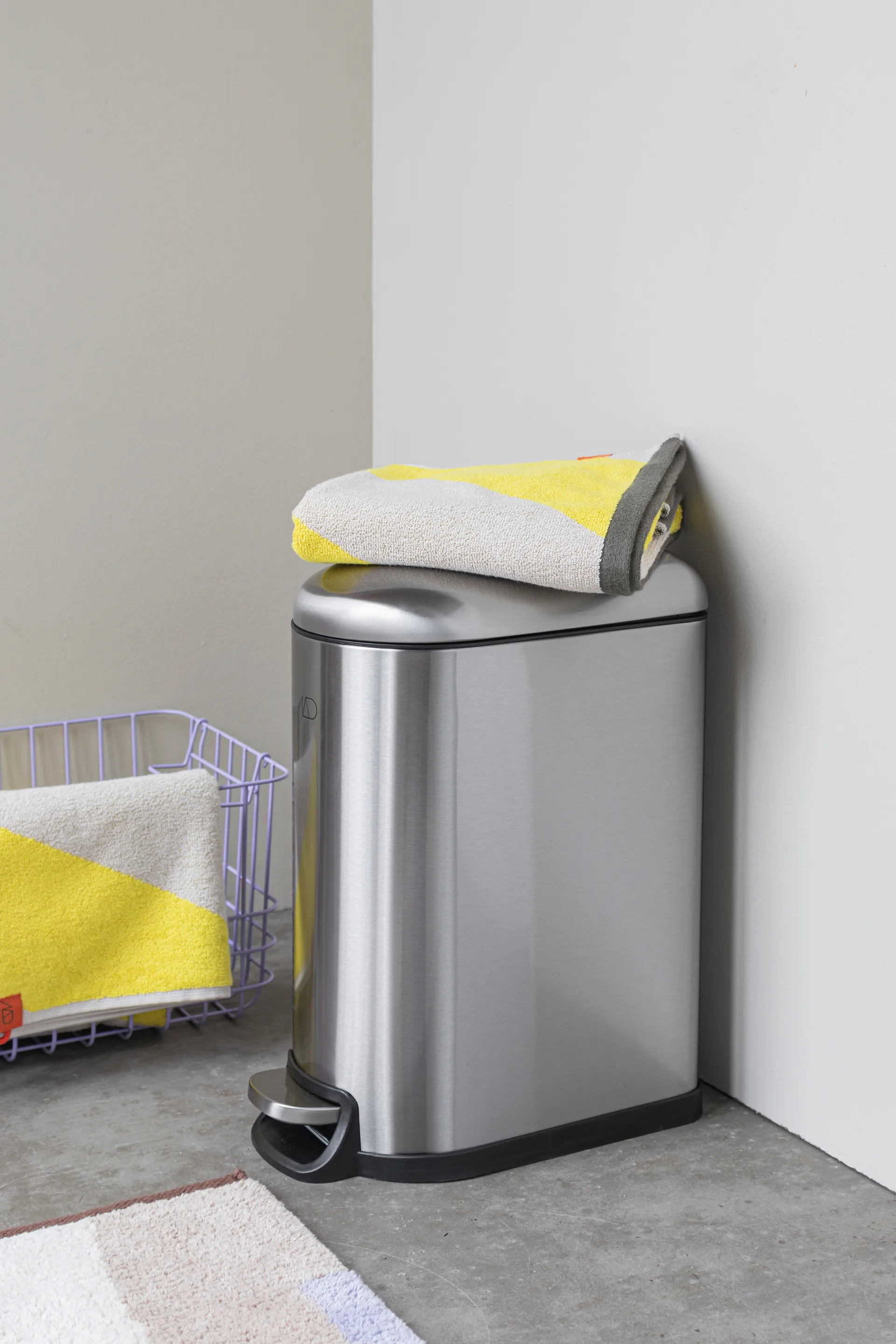 Walther κάδος με πεντάλ, Ατσάλι Mette Ditmer