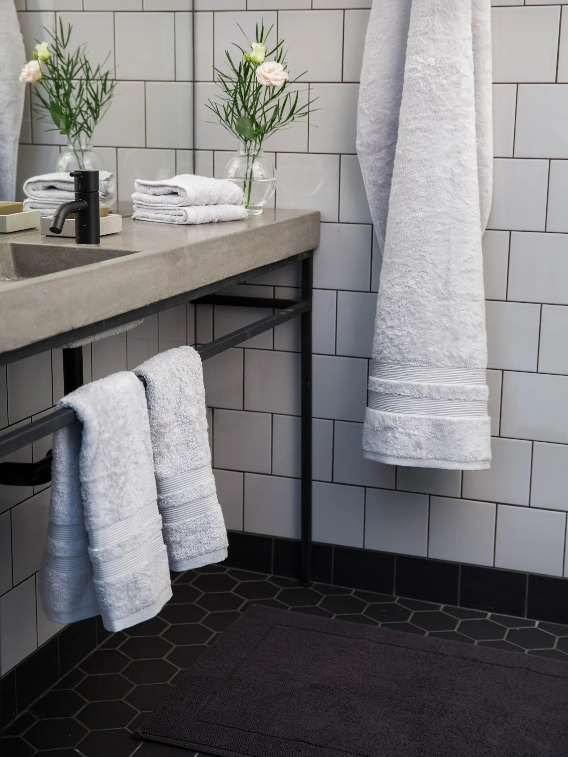 Fontana towel EKO, Ανοιχτό γκρι, 70x140 εκ Mille Notti