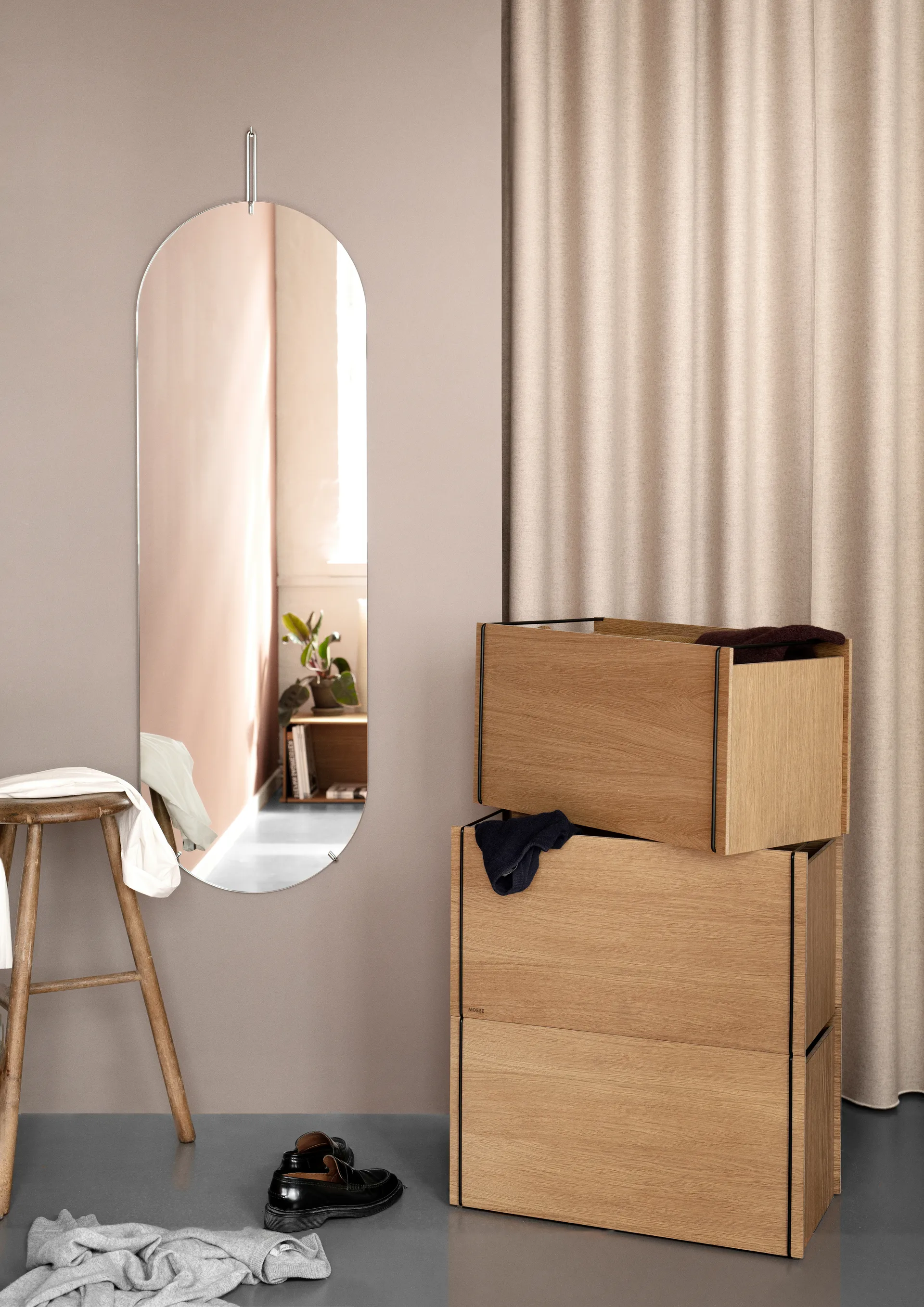 Κουτί αποθήκευσης από δρυ 33x60 εκ., Wood. black MOEBE